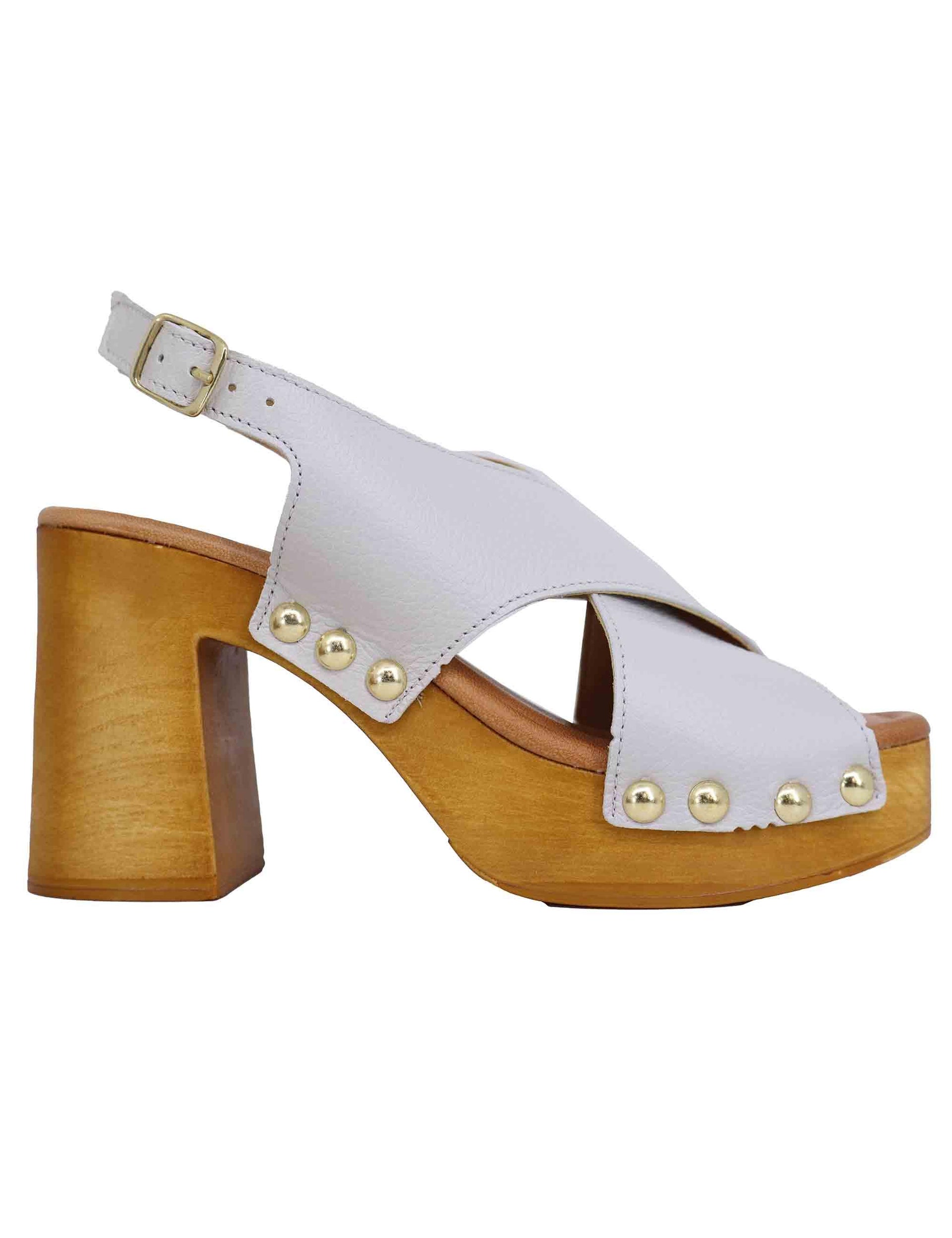 Zoccoli slingback donna in pelle bianca con fibbie oro e tacco alto SR8513 100 Sandro Rosi 