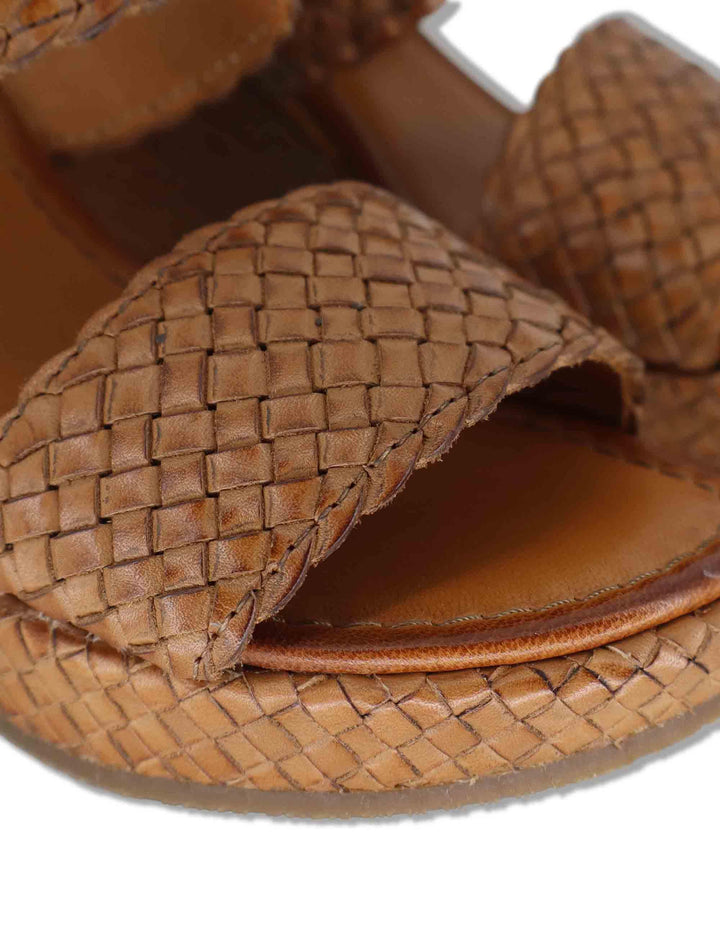 Sandali donna slingback in pelle intrecciata cuoio con zeppa alta WD319R13MI 500008 Vueva 
