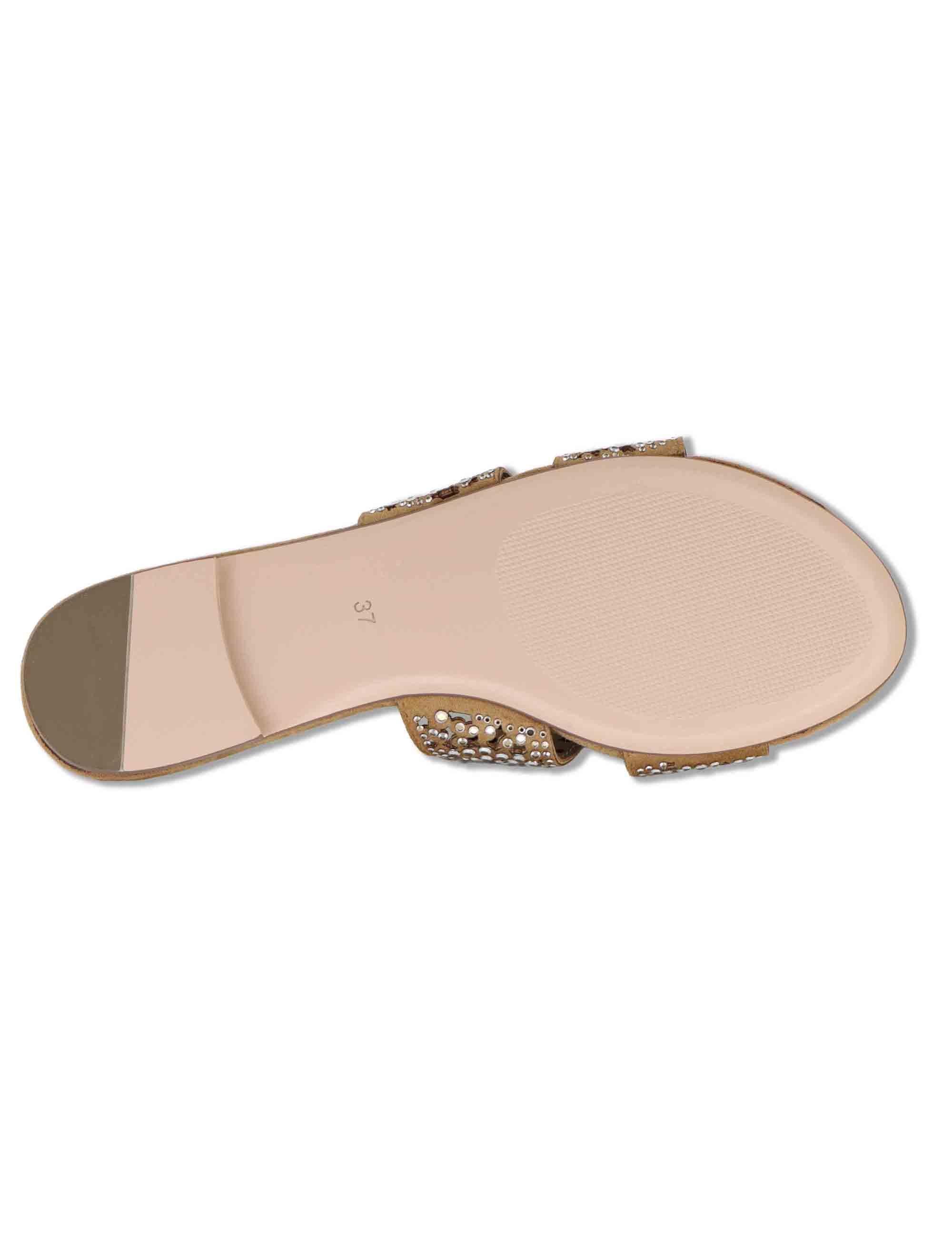 Sandali scalzati donna in tessuto beige con borchie oro 2133-2532 232 Exe 