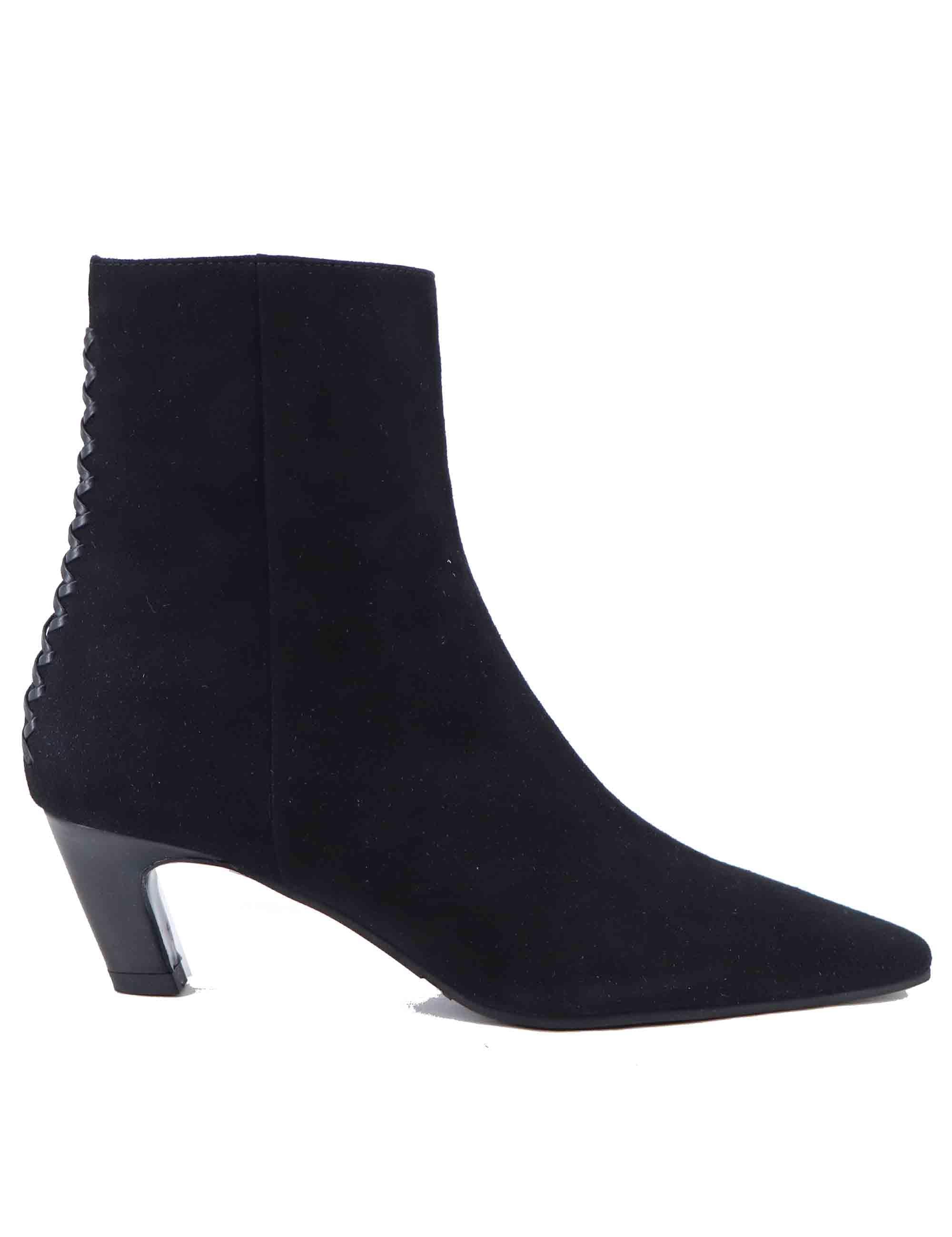 Stivaletti donna in camoscio nero con punta a punta SP4033 001 Spatarella 