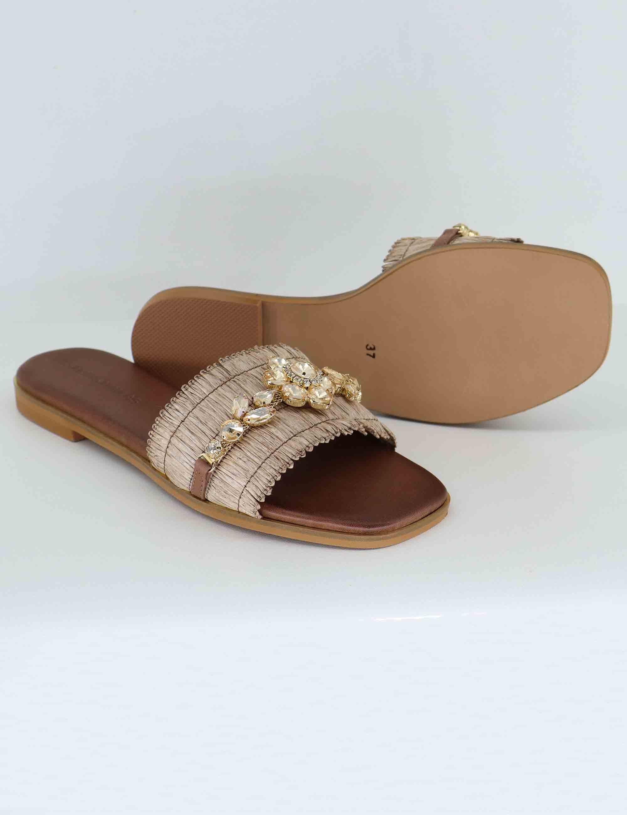 Sandali flat donna in tessuto beige con gioiello U41005891284 589 Tsakiris Mallas 