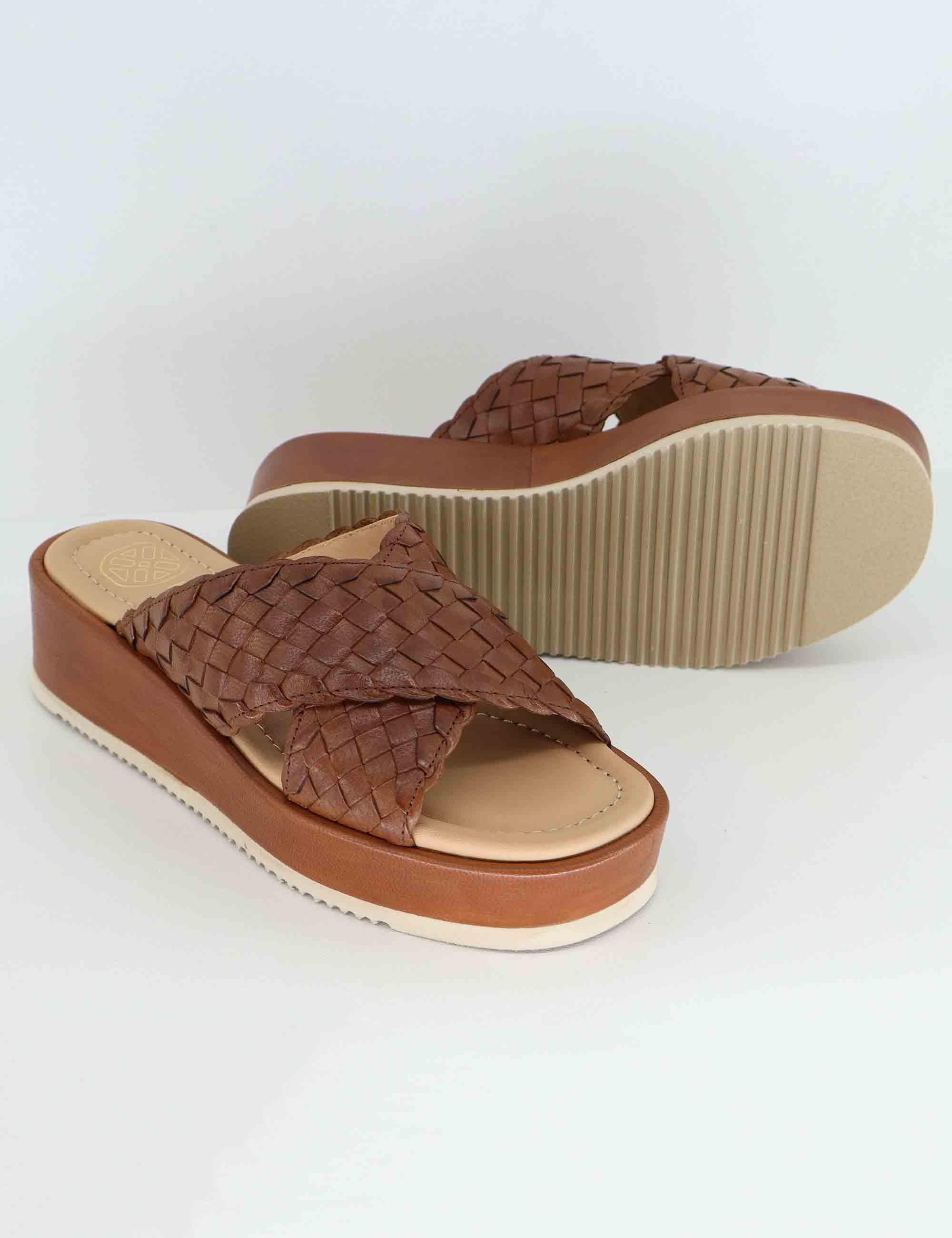 Sandali donna in pelle inteccaito marrone con zeppa bassa KARTAL CRF_CANNELLE Unisa 