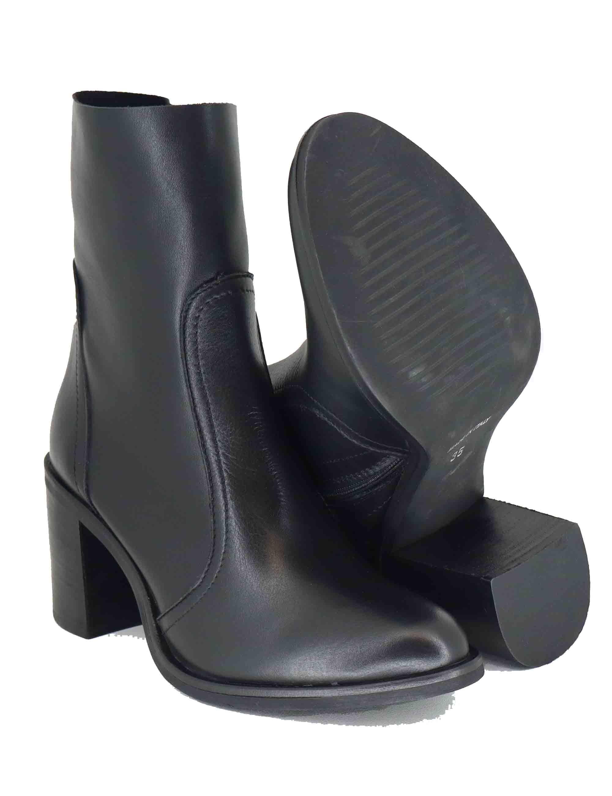 Stivaletti donna in pelle nera con tacco alto in cuoio AVI 3 001 Tattoo 