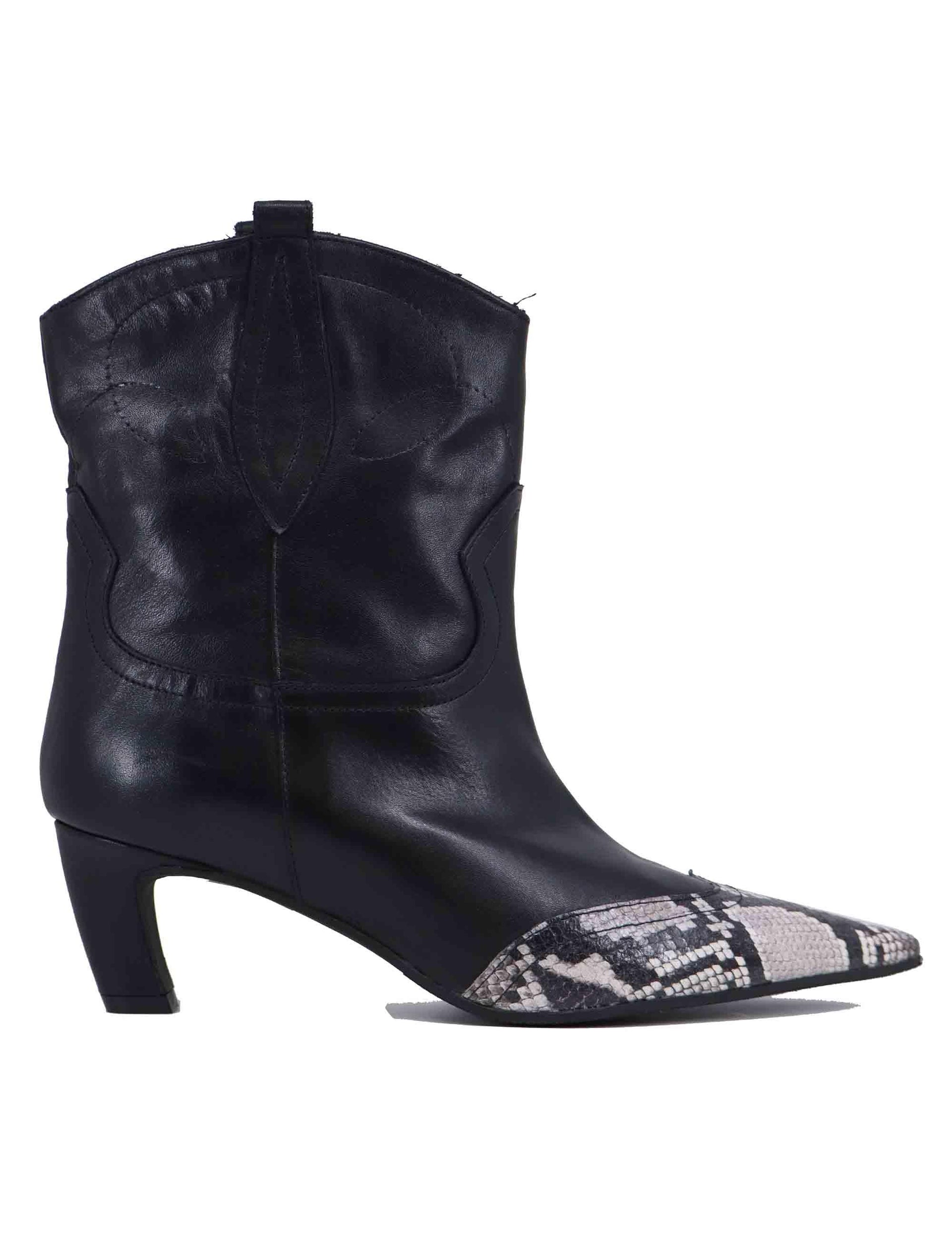 Stivaletti texani donna in pelle nera C452B 001 Les Venues 