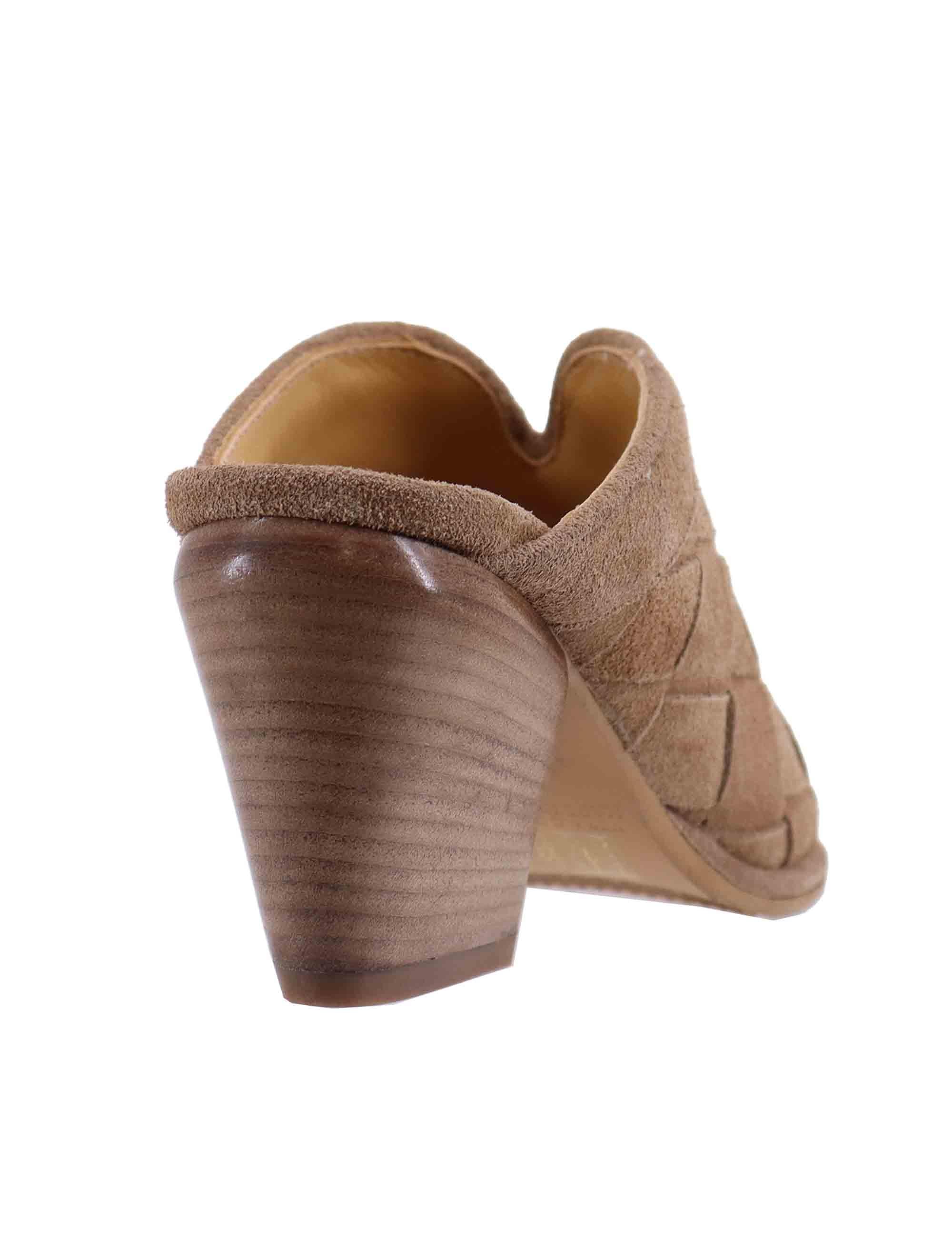 Mule donna in camoscio taupe intrecciato con tacco alto SP2013 013 Spatarella 