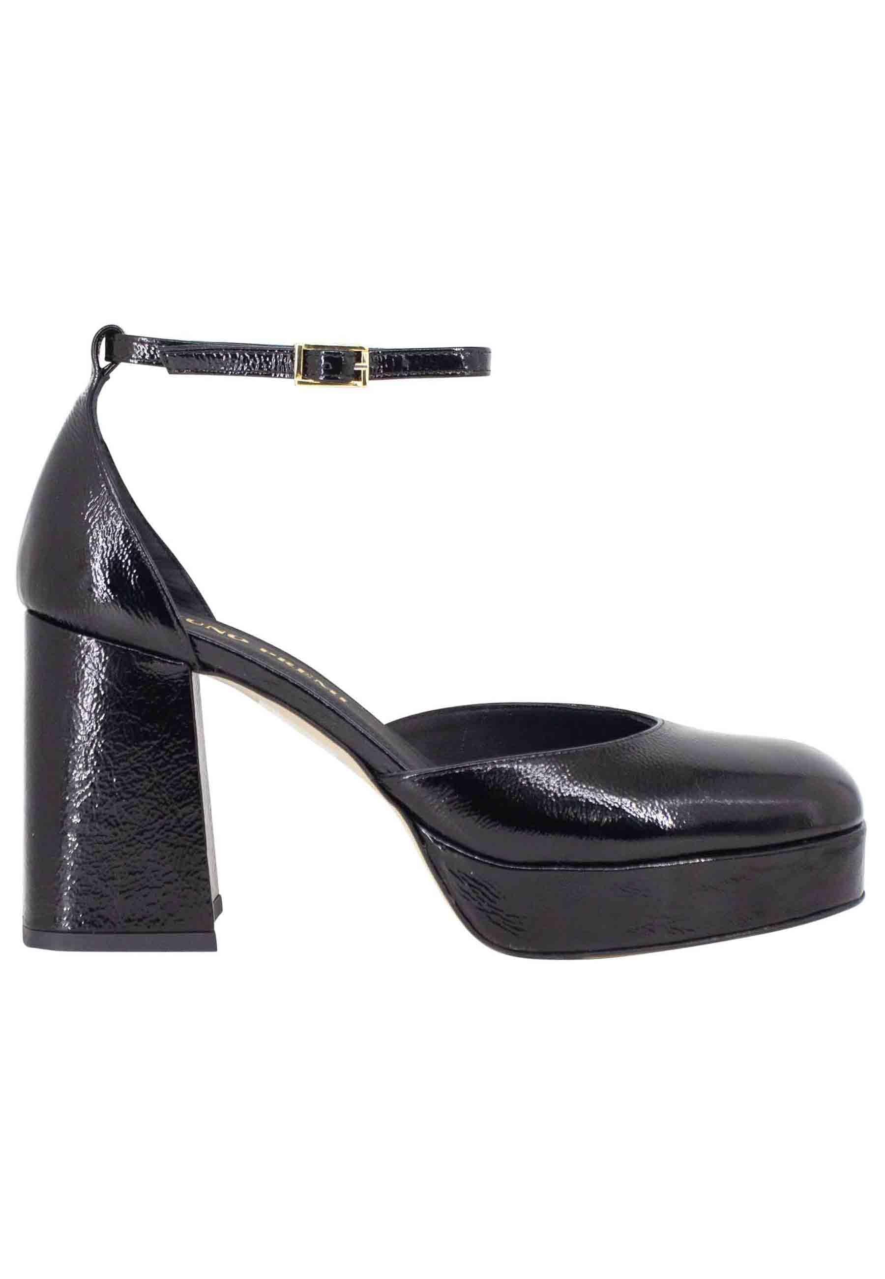 Decollete donna in vernice nera con tacco alto e plateau BF2001X 001 Bruno Premi 