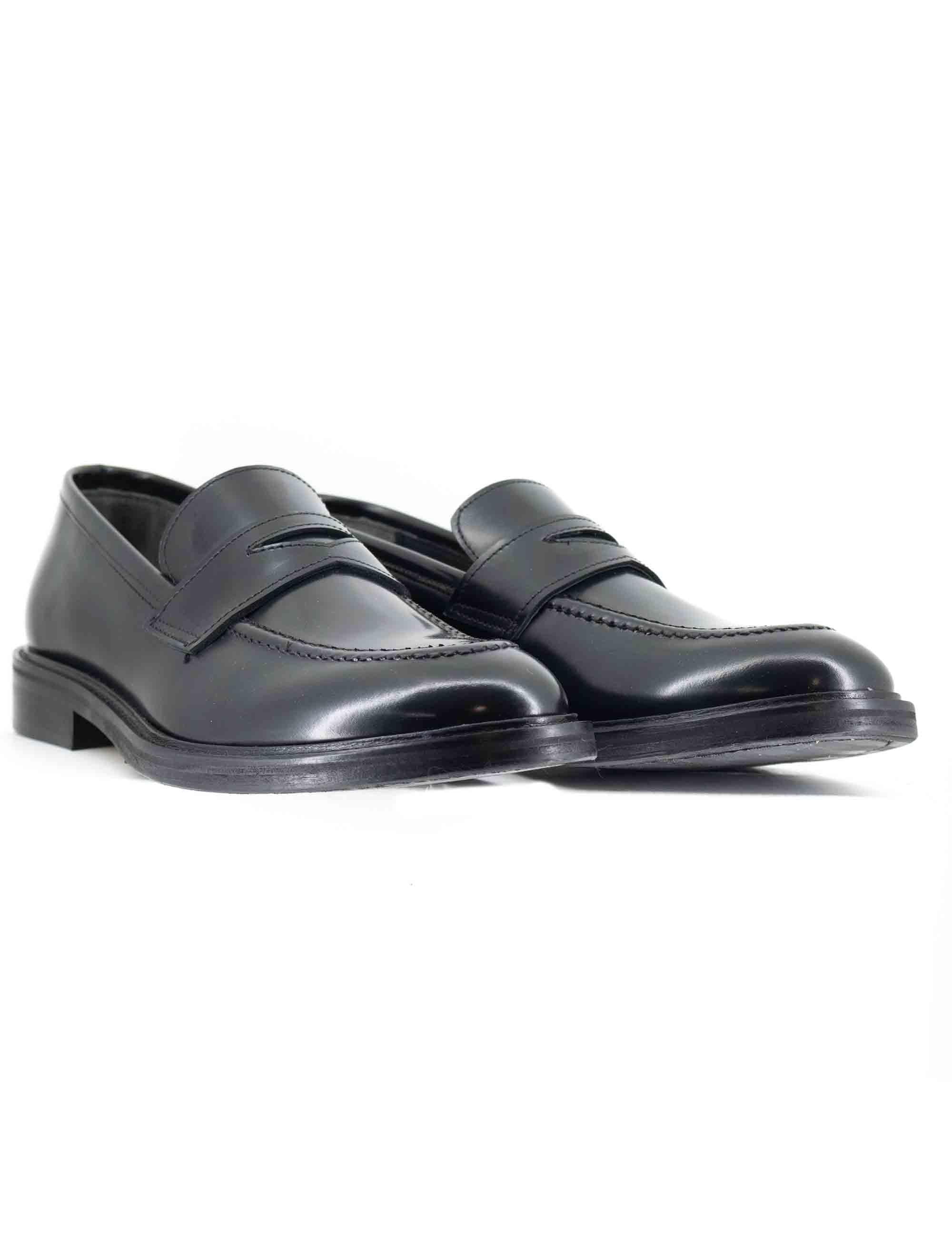 Mocassini uomo in pelle nera con suola in cuoio e gomma cucita SP10401 001 Spatarella 