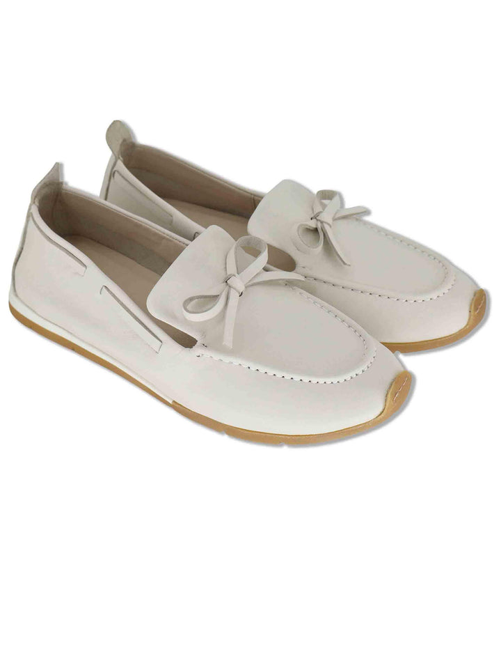 Mocassini donna in pelle avorio con fiocchetti e suola bassa in gomma SP60109 200 Spatarella 