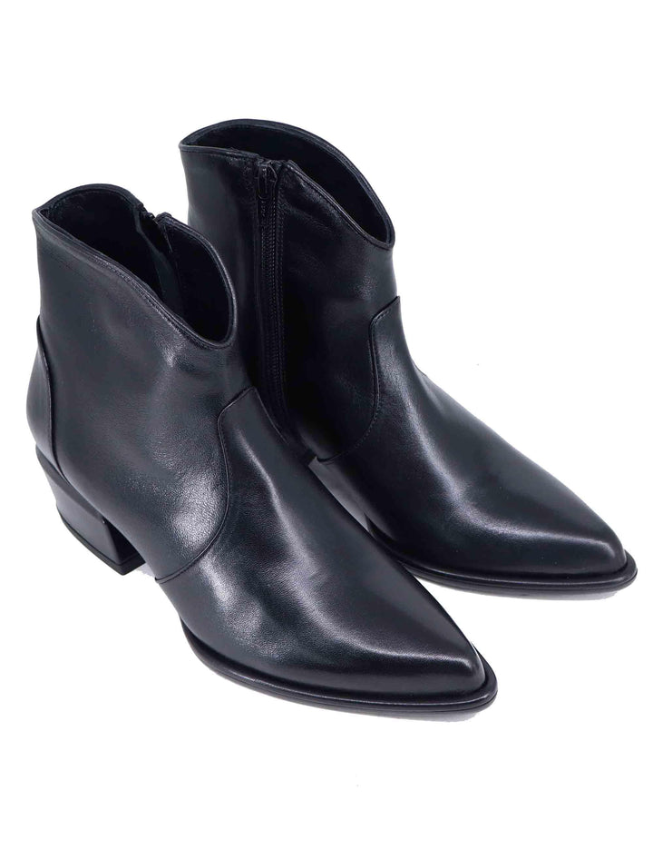 Stivaletti donna in pelle nera con punta texana SP1039 001 Spatarella 