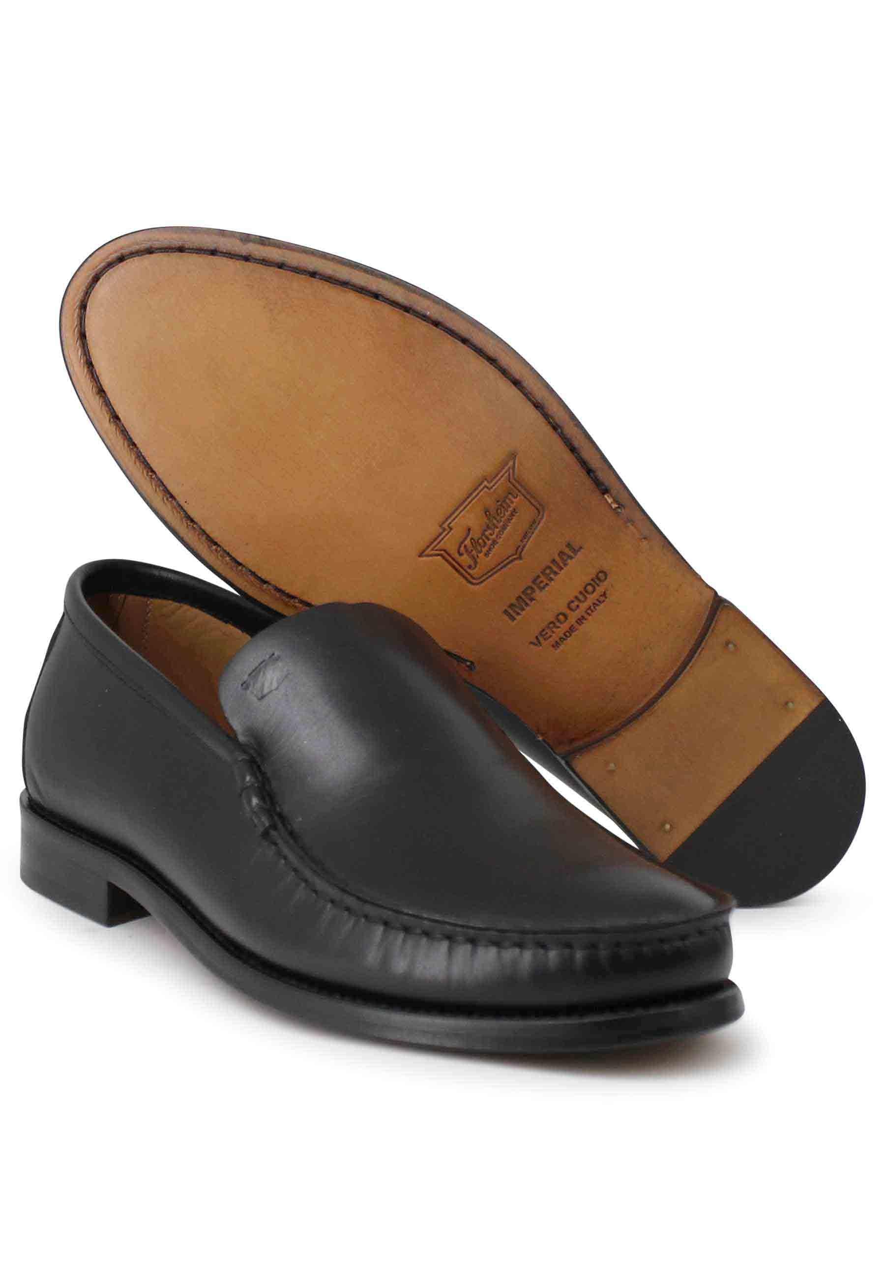 Mocassini uomo in pelle nera con patta liscia e suola in cuoio cucita 52755 01 Florsheim 