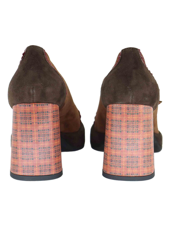 Decollete donna in camoscio marrone con cinturino e tacco alto 9619Z 014 Les Venues 