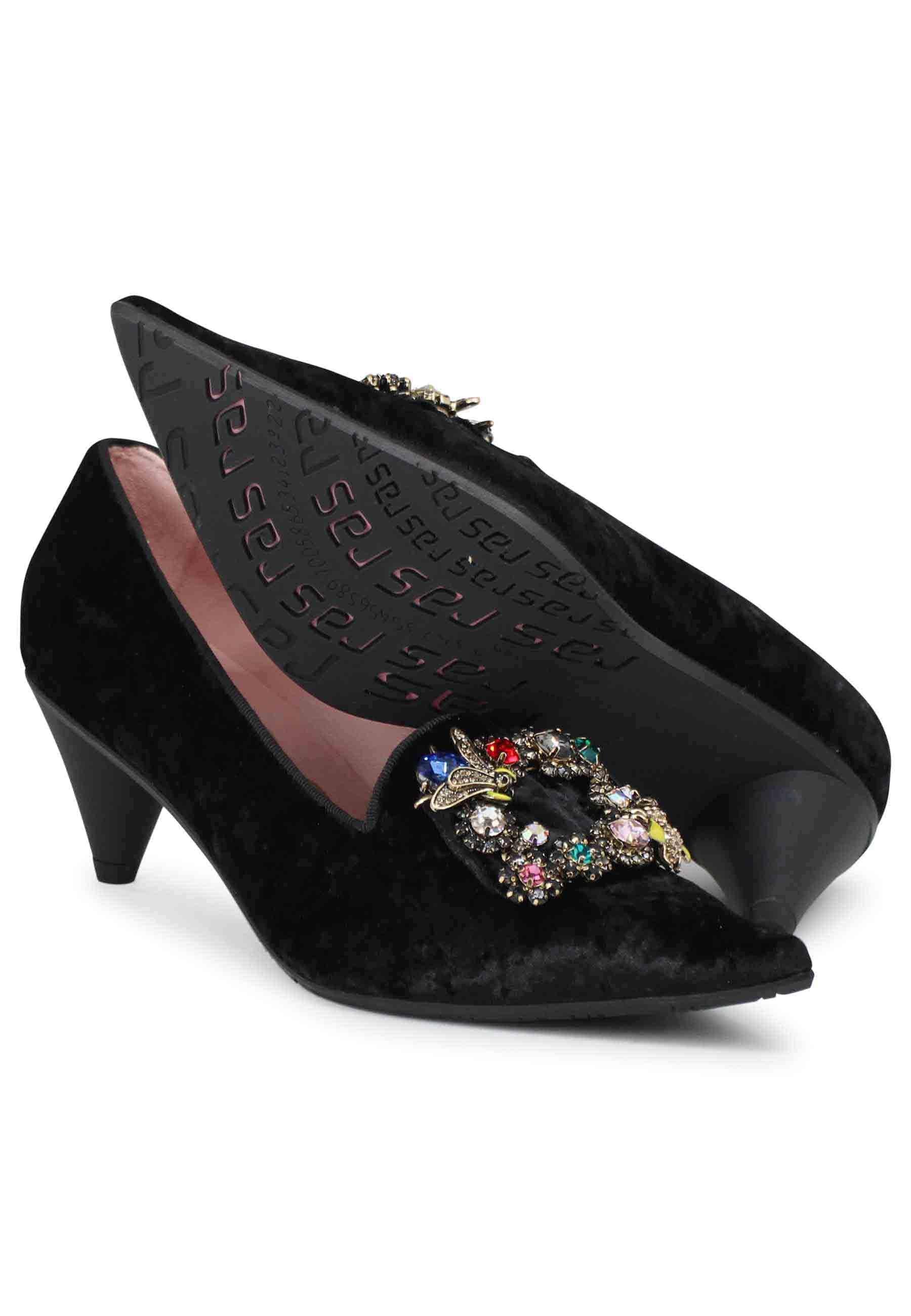 Decollete donna a in velluto nero con fibbia gioiello 7325 001 Ras 