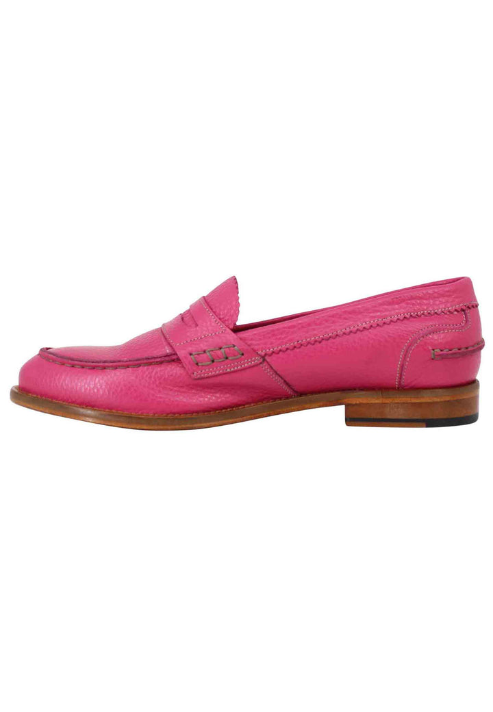 Mocassini donna in pelle martellata fuxia con bendina in tono e suola in cuoio SPD306 053 Spatarella 