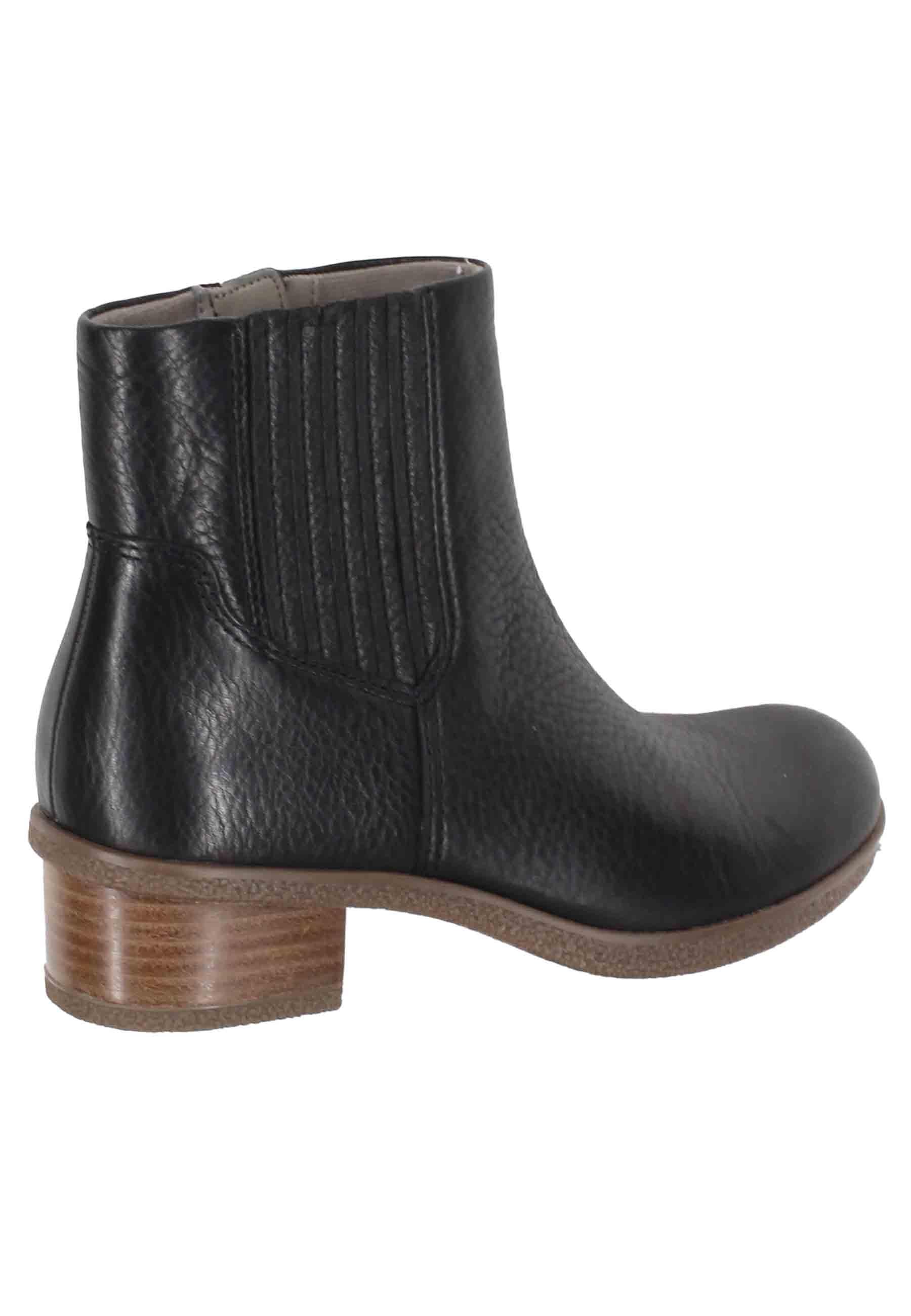 Stivaletti donna whaterproff in pelle nero con suola in gomma DAISIE 293 1472300 Dansko 