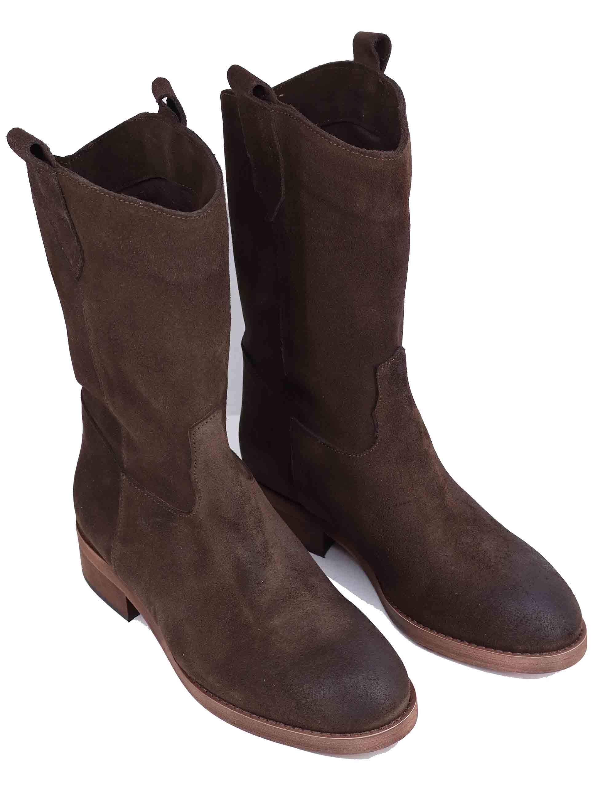 Stivaletti donna in camoscio marrone tacco basso SPCV27 014 Spatarella 