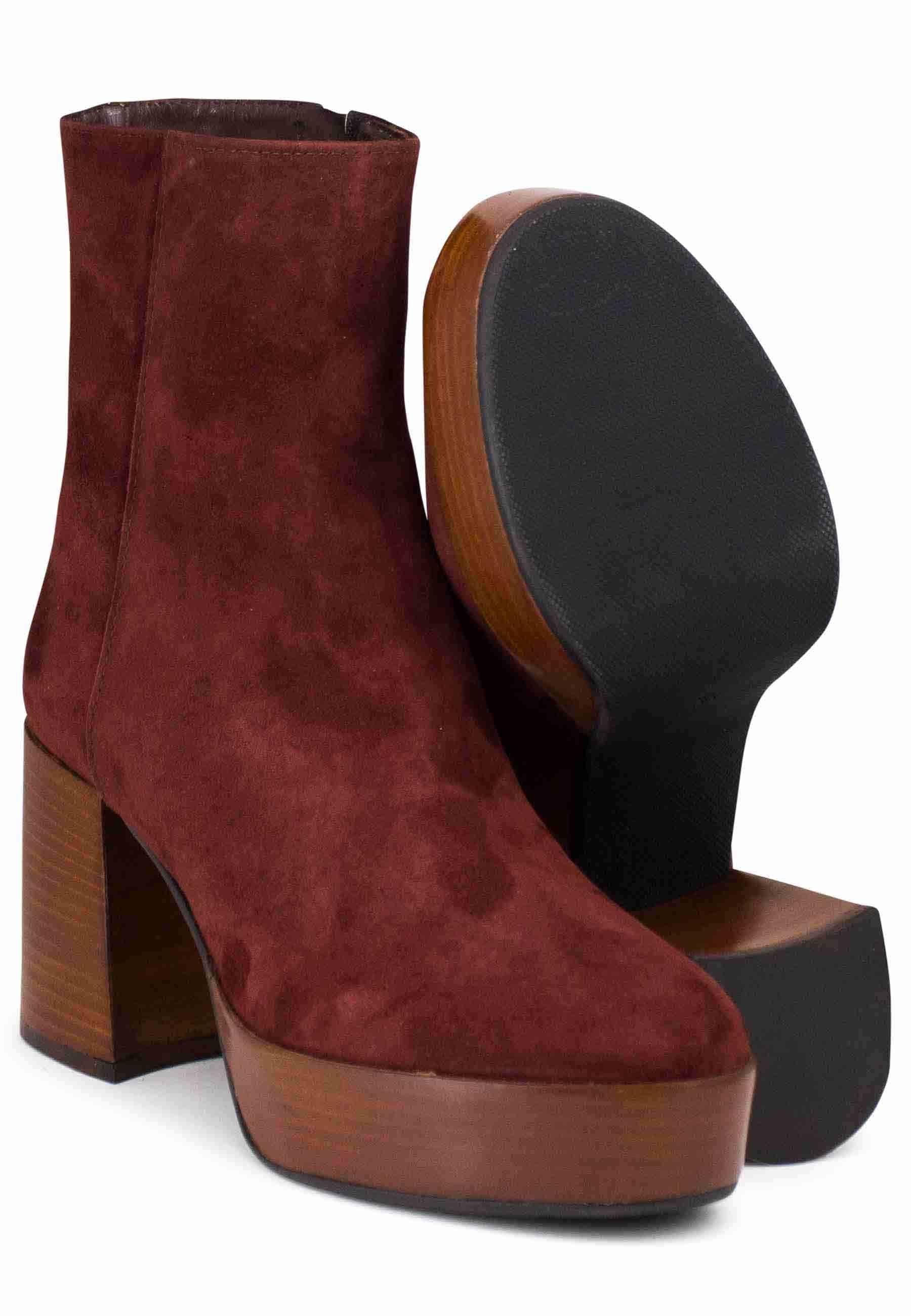 Stivaletti donna in camoscio mattone con tacco alto e plateau con zip laterale di chiusura TR1556 51 L'Arianna 