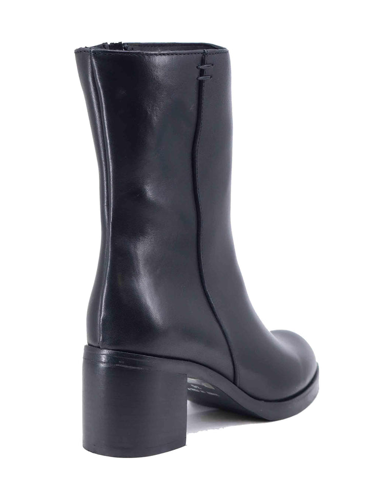 Stivaletti donna in pelle nera punta tonda SPTRPR980 001 Spatarella 