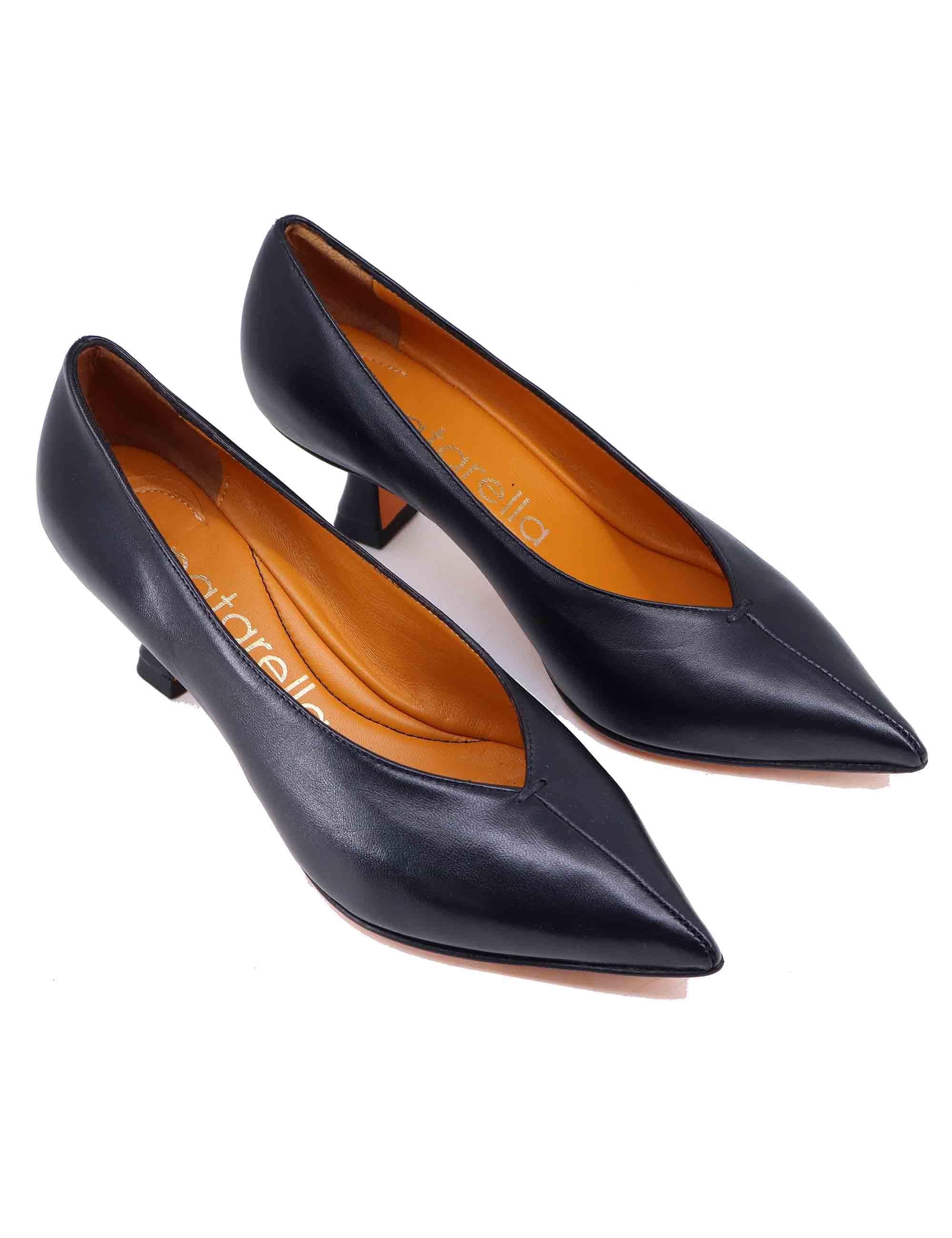 Decollete donna in pelle nera con scollo a V SP1068 001 Spatarella 