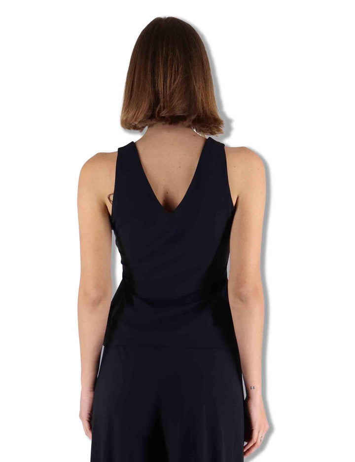 Top donna Soft Jersey in nero con scollo a V e giromaniche JP556470210 20000 Maliparmi 