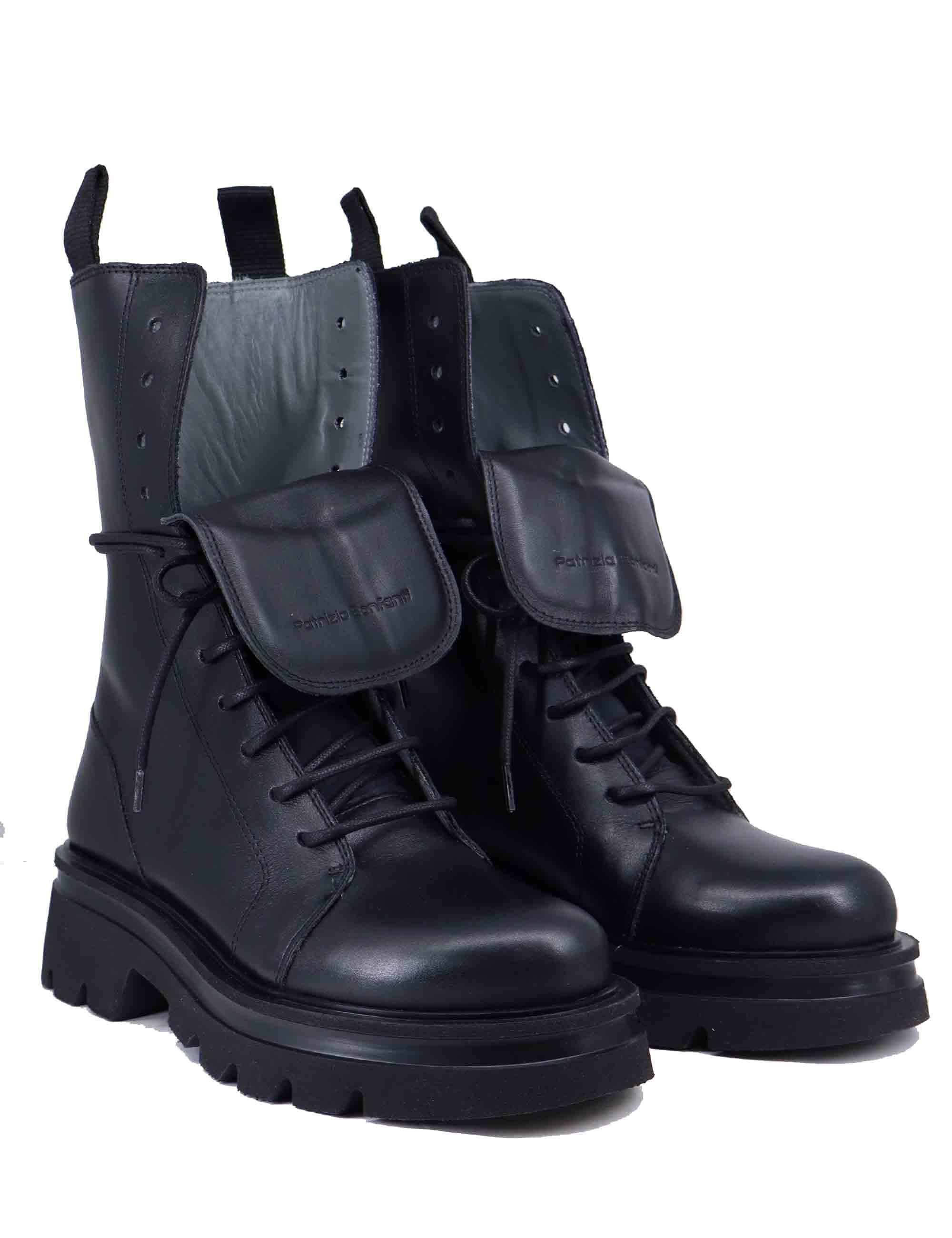 Anfibi donna in pelle nera con zip posteriore SCORPIO 001 Patrizia Bonfanti 