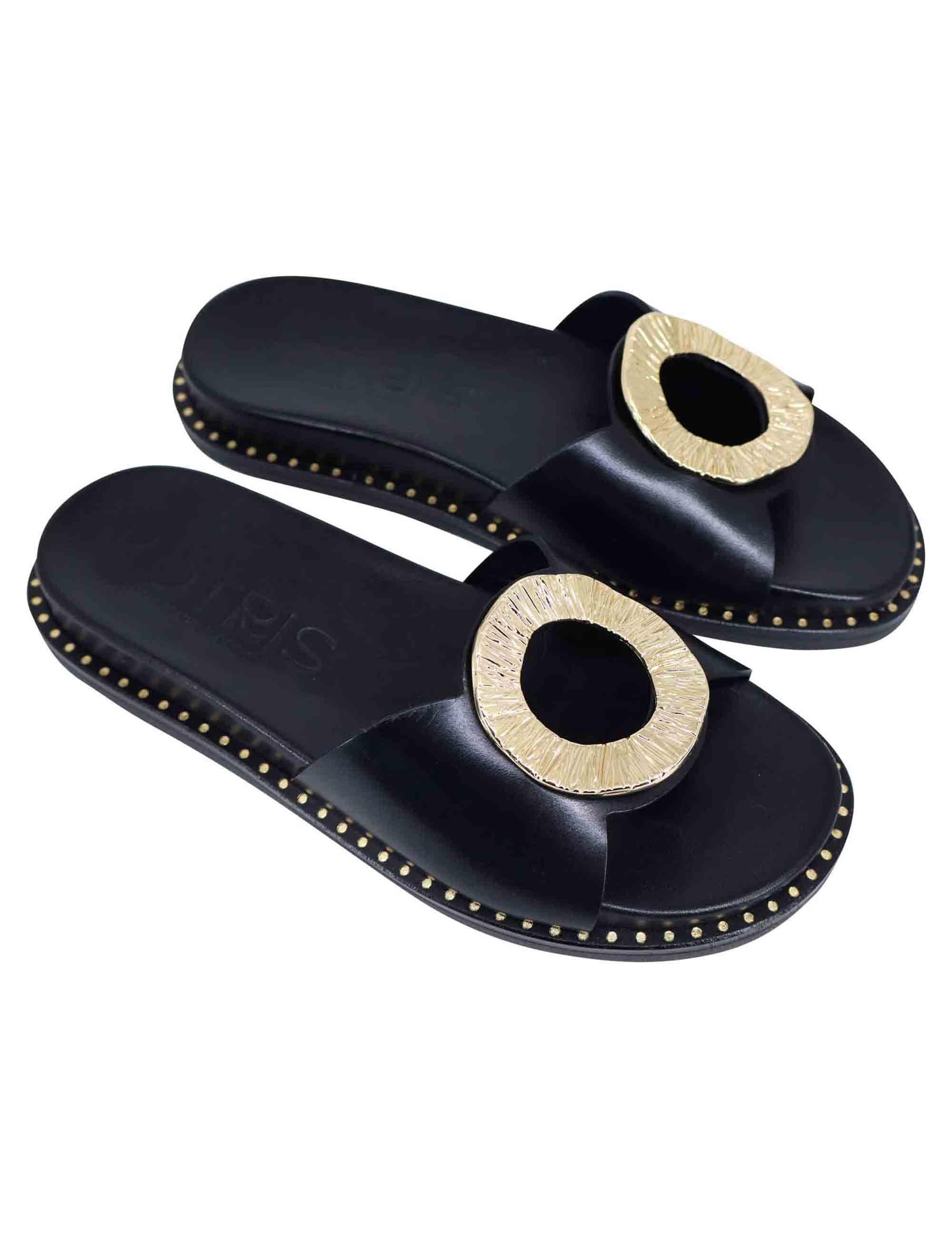 Sandali donna flat in pelle nera con fussbett e fibbia in oro K652 001 Kotris 