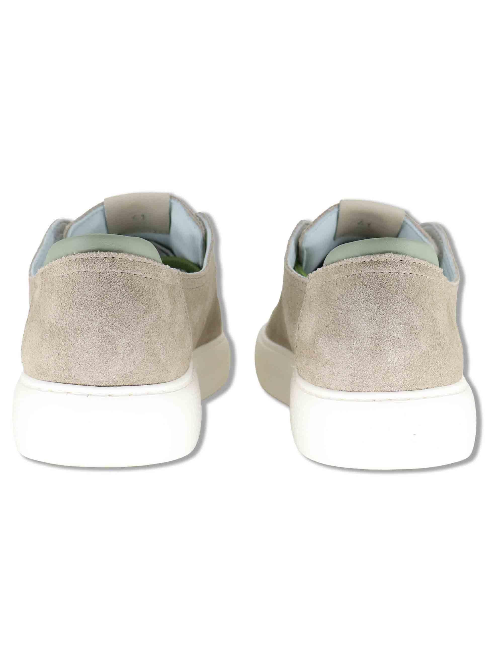 Sneakers uomo in camoscio beige con suola alta ultra leggera SPLU8020-U 100 Spatarella 