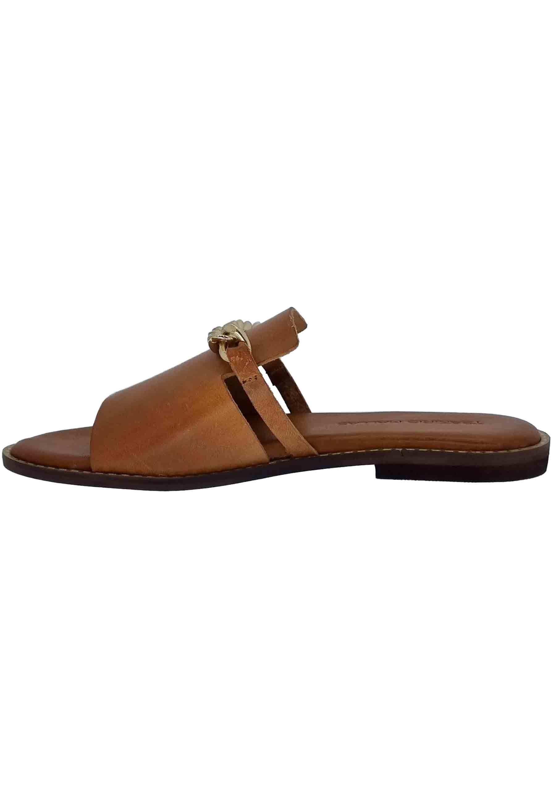 Sandali flat donna in pelle cuoio con catena oro 610 014 Tsakiris Mallas 