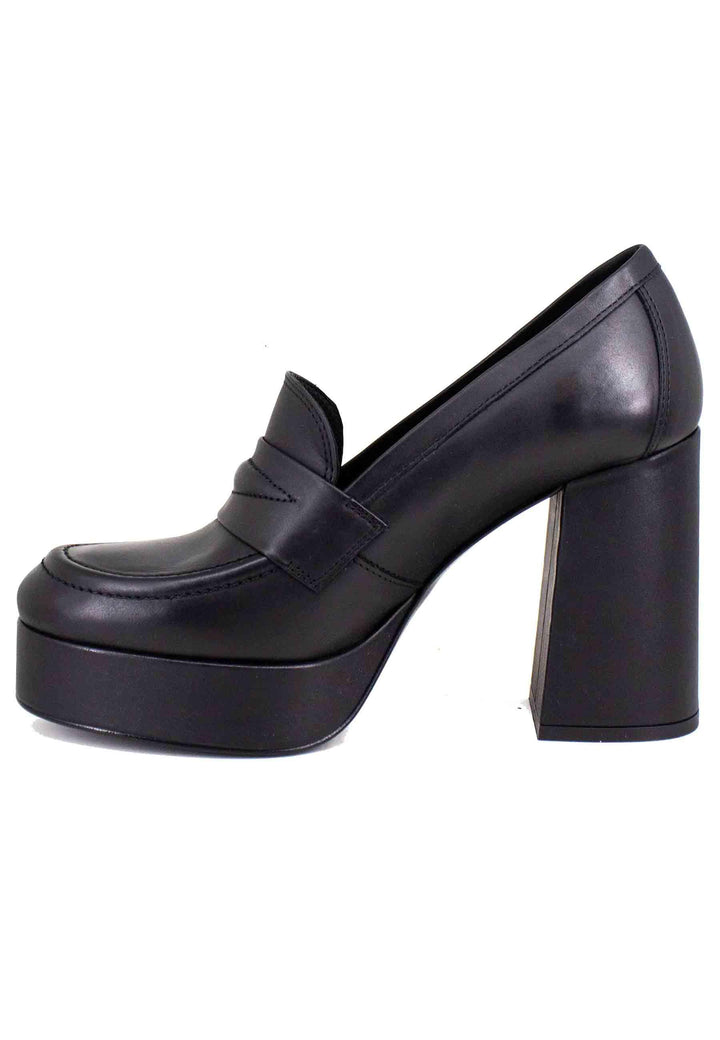 Mocassini donna in pelle nera con tacco alto e plateau BG2101 001 Bruno Premi 