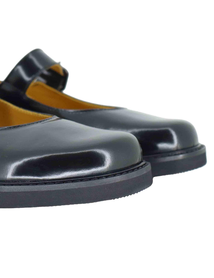 Ballerine donna in pelle nera con cinturino sul collo piede e tacco basso SP9703 001 Spatarella 