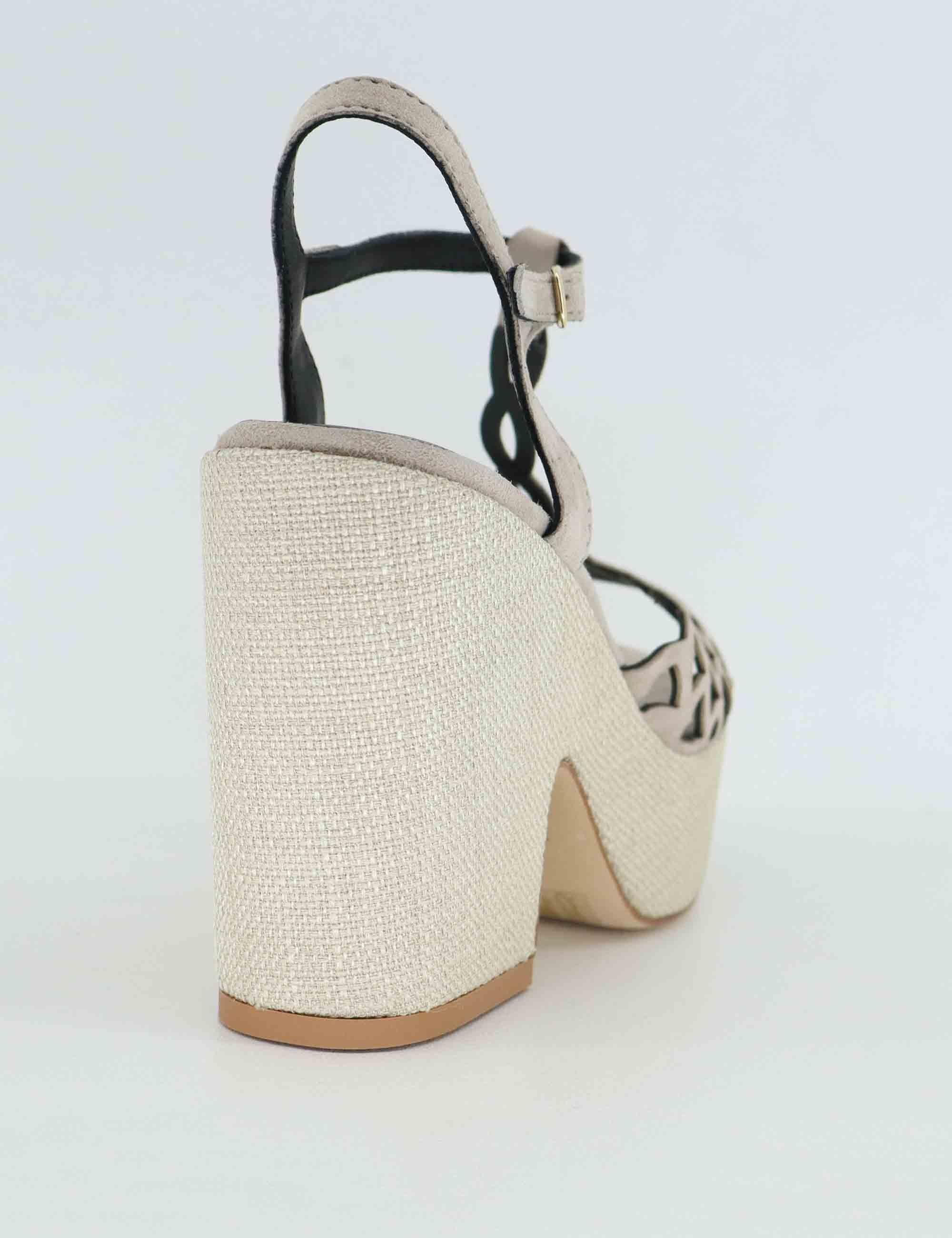 Sandali donna in camoscio taupe con zeppa alta DS2544 032 L'Arianna 