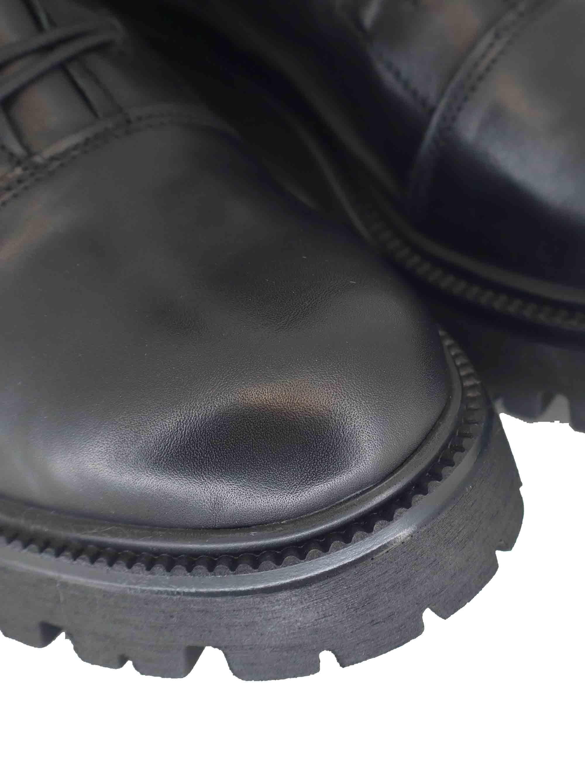 Stivaletti anfibi donna in pelle nera con borchie e suola carrarmato GAIA 9 001 Tattoo 