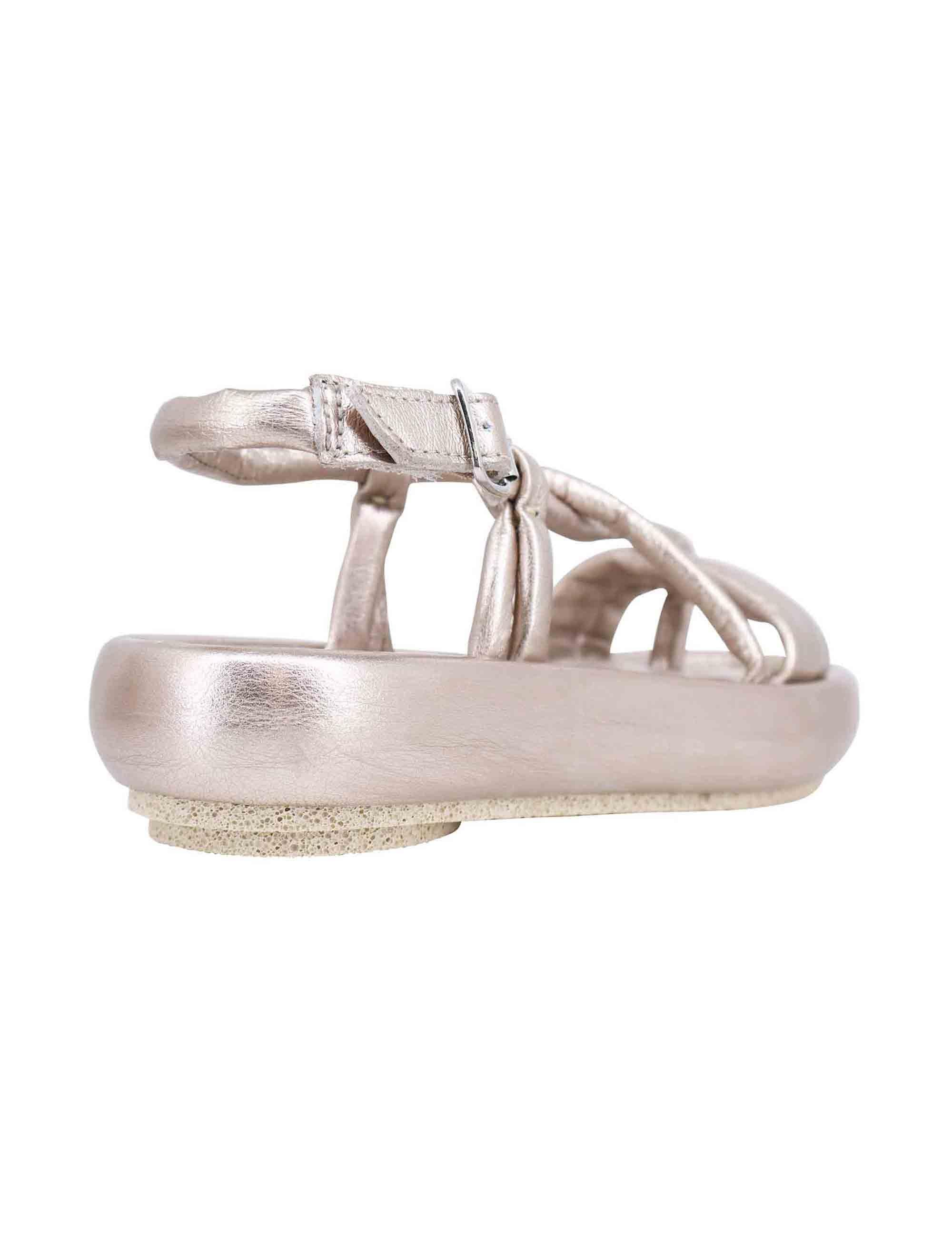 Sandali infradito slingback donna in pelle platino con zeppa bassa BASU 015 Patrizia Bonfanti 