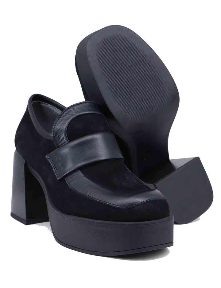 Mocassini donna in camoscio nero tacco alto LORY 001 Patrizia Bonfanti 