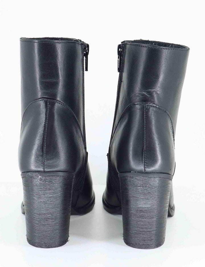 Stivaletti donna in pelle nera con tacco alto 9754SILM 001 Les Venues 