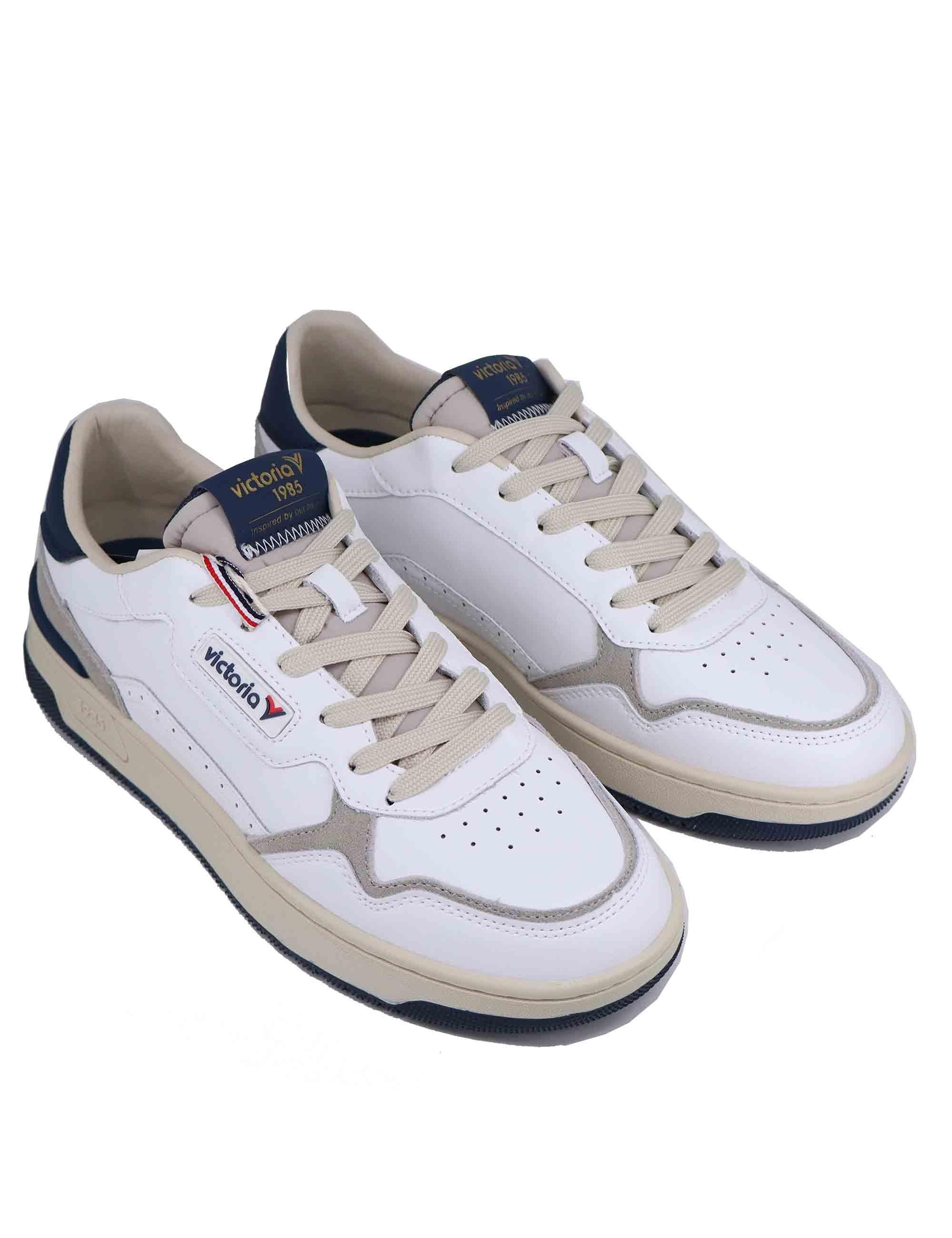 Sneakers uomo in pelle bianca con riporti blu 8800119 Marino Victoria 