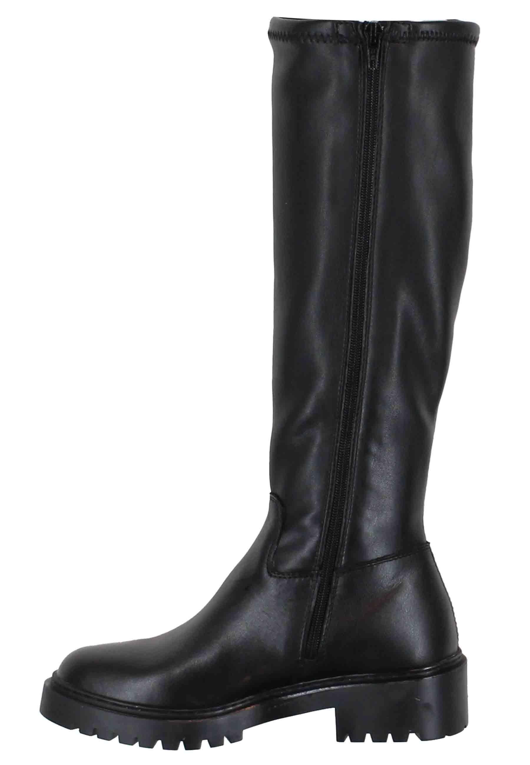 Stivali donna in pelle nera con suola carrarmato e punta tonda GINGER STB BLACK Unisa 