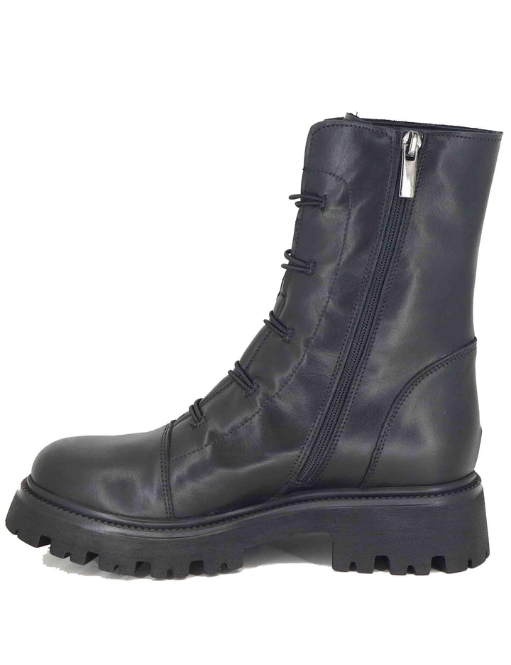 Stivaletti anfibi donna in pelle nera con borchie e suola carrarmato GAIA 9 001 Tattoo 