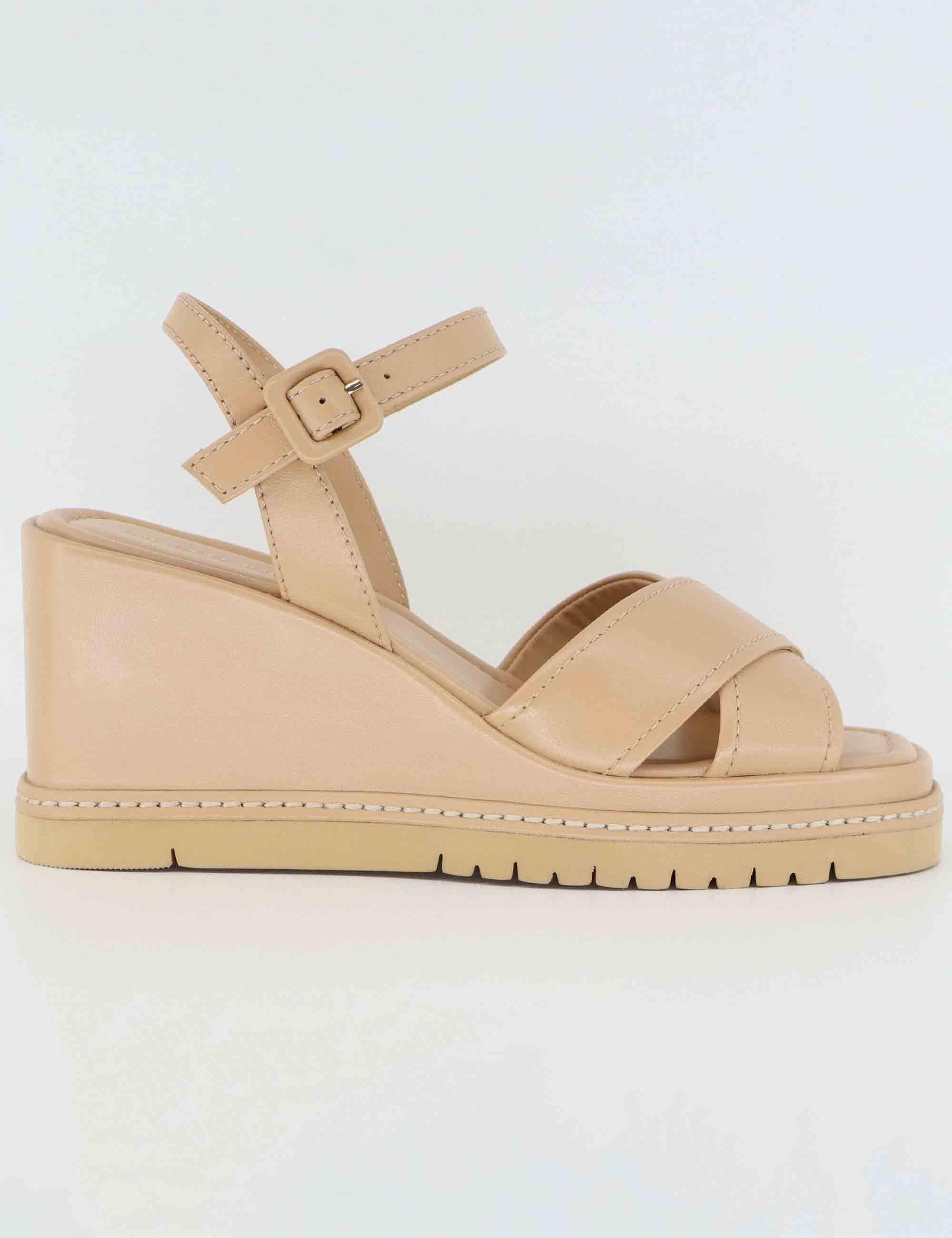 Sandali donna in pelle beige con zeppa alta BL5302X 017G Bruno Premi 