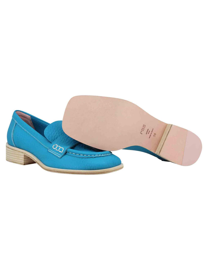 Mocassini donna in pelle celelste con vaschettone e suola in cuoio 7650 002 Ras 