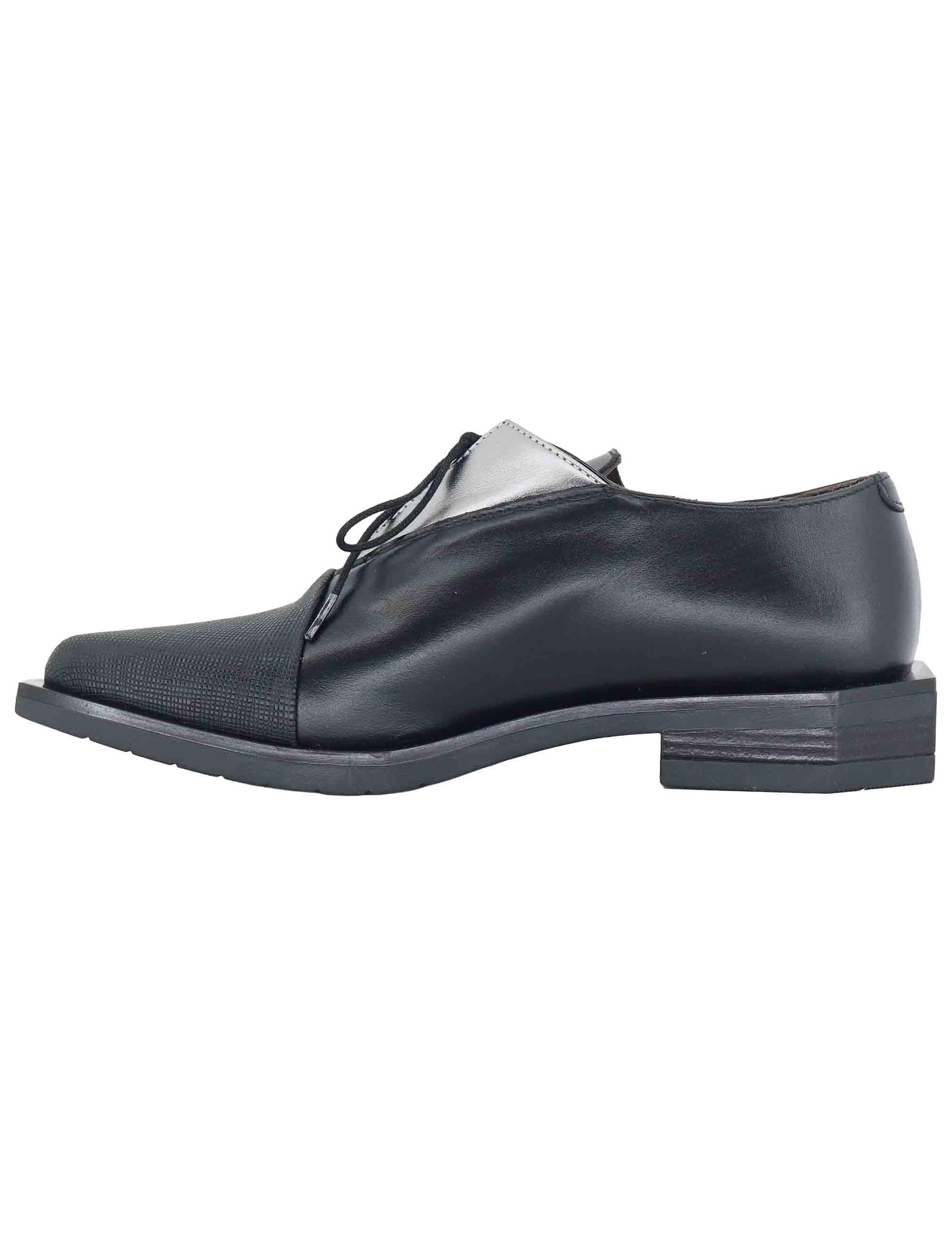 Stringate donna in pelle nera e argento tacco basso G18 1 Le Bohemien 