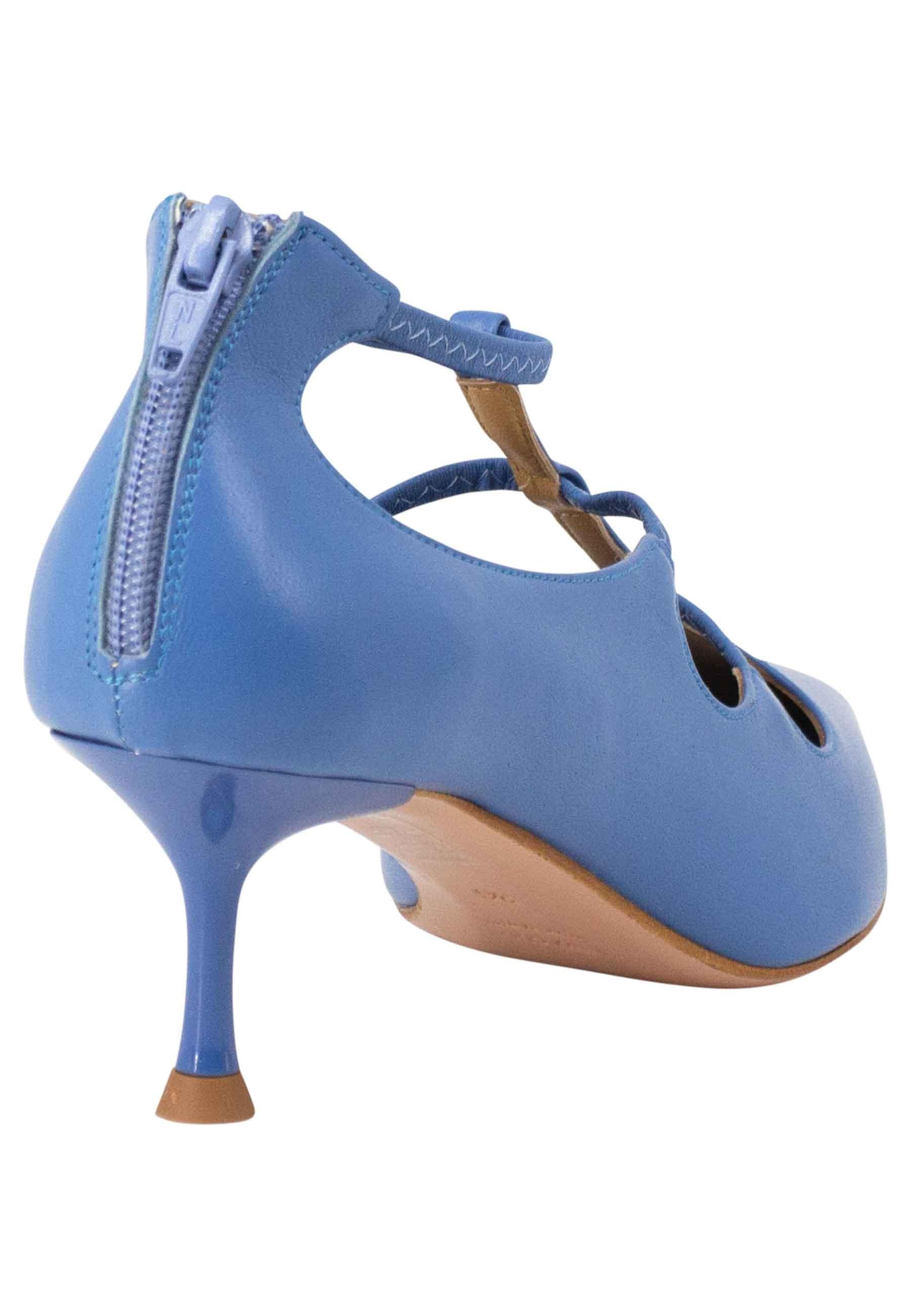 Decollete donna in pelle celeste con cinturini e zip posteriore SP668 035 Spatarella 