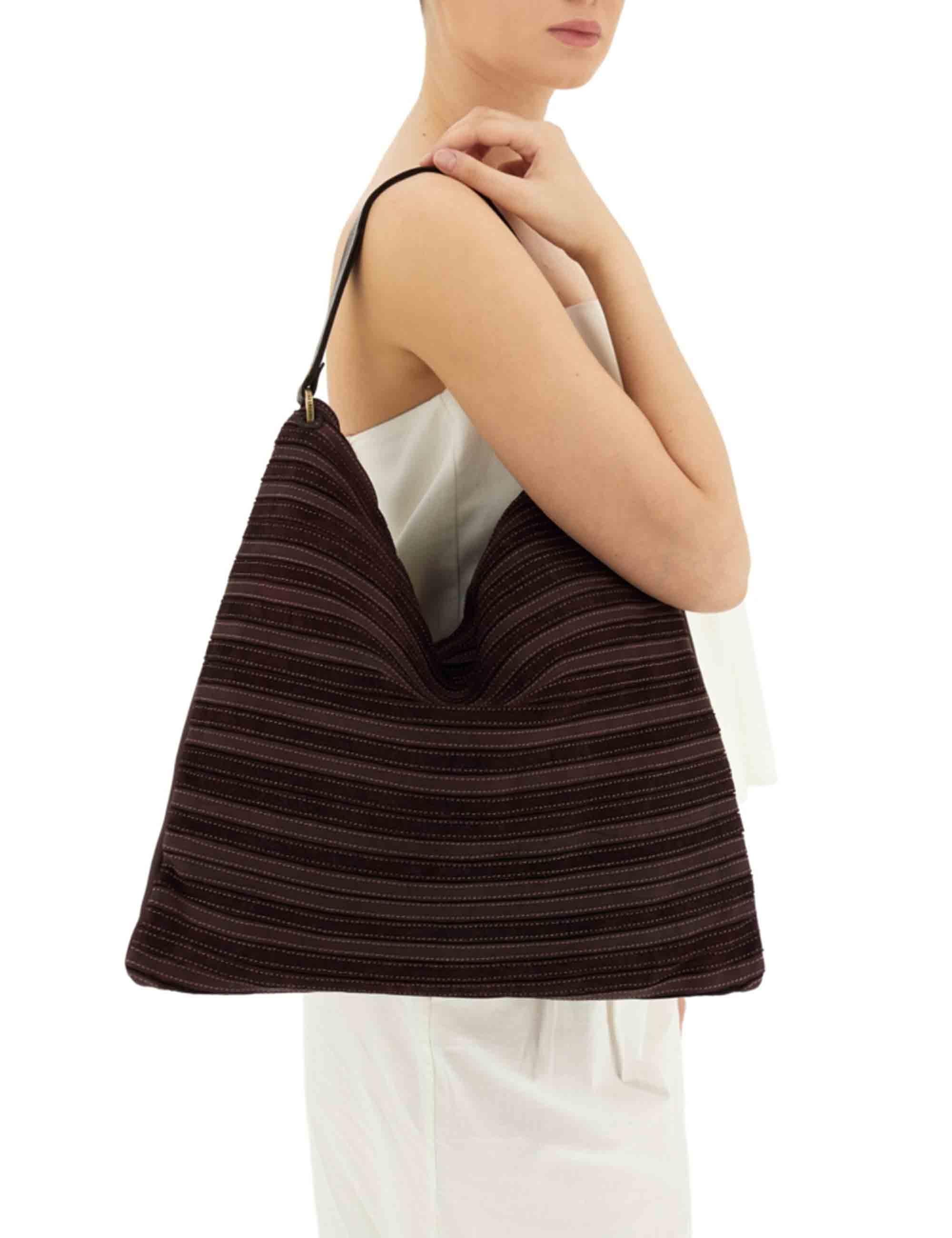 Borsa donna a spalla maxi Ada in pelle e camoscio prugna multi riga L012943ND X2917 C3507 Caterina Lucchi 