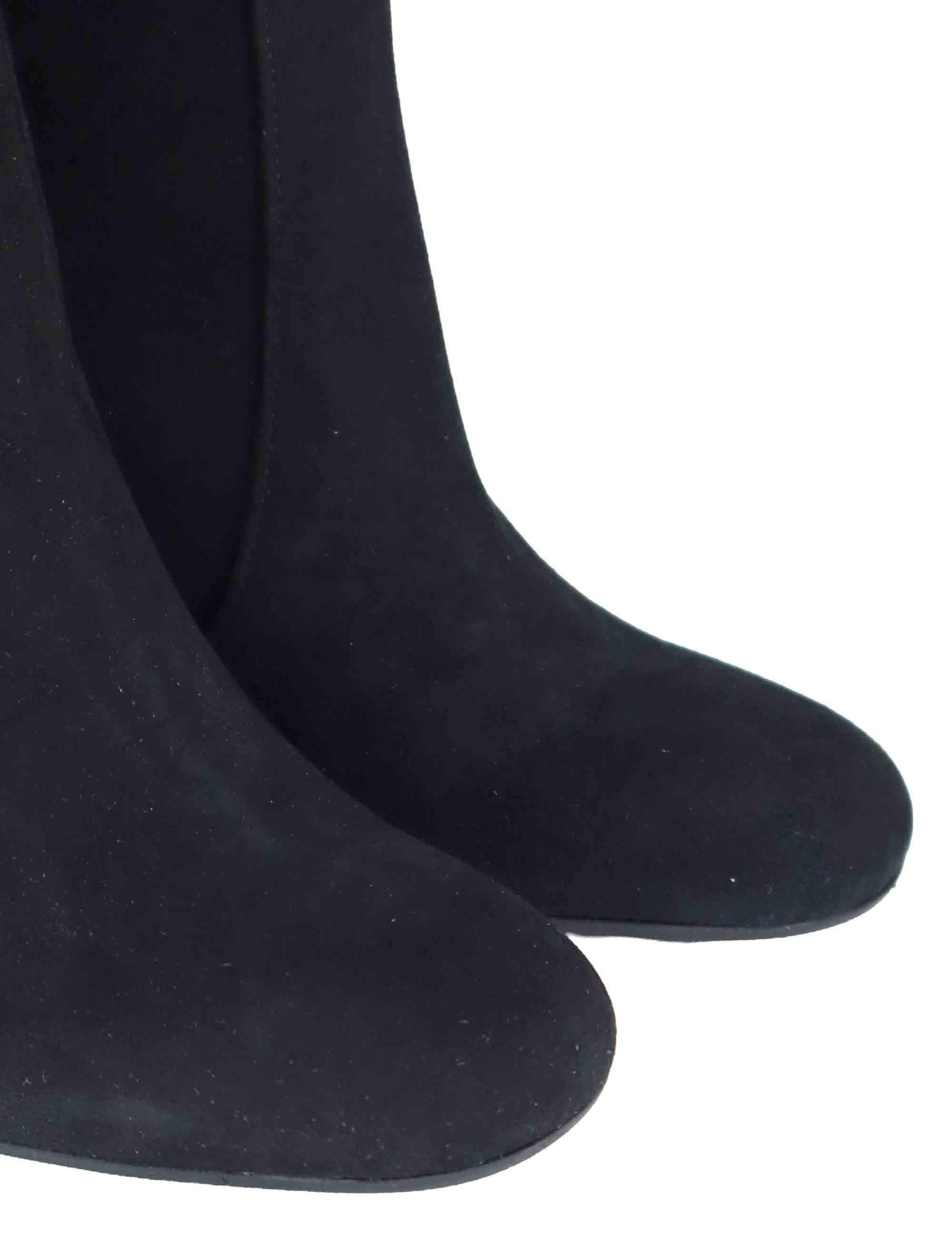 Stivaletti donna in camoscio nero a tubo con tacco alto 3350 001 Les Venues 