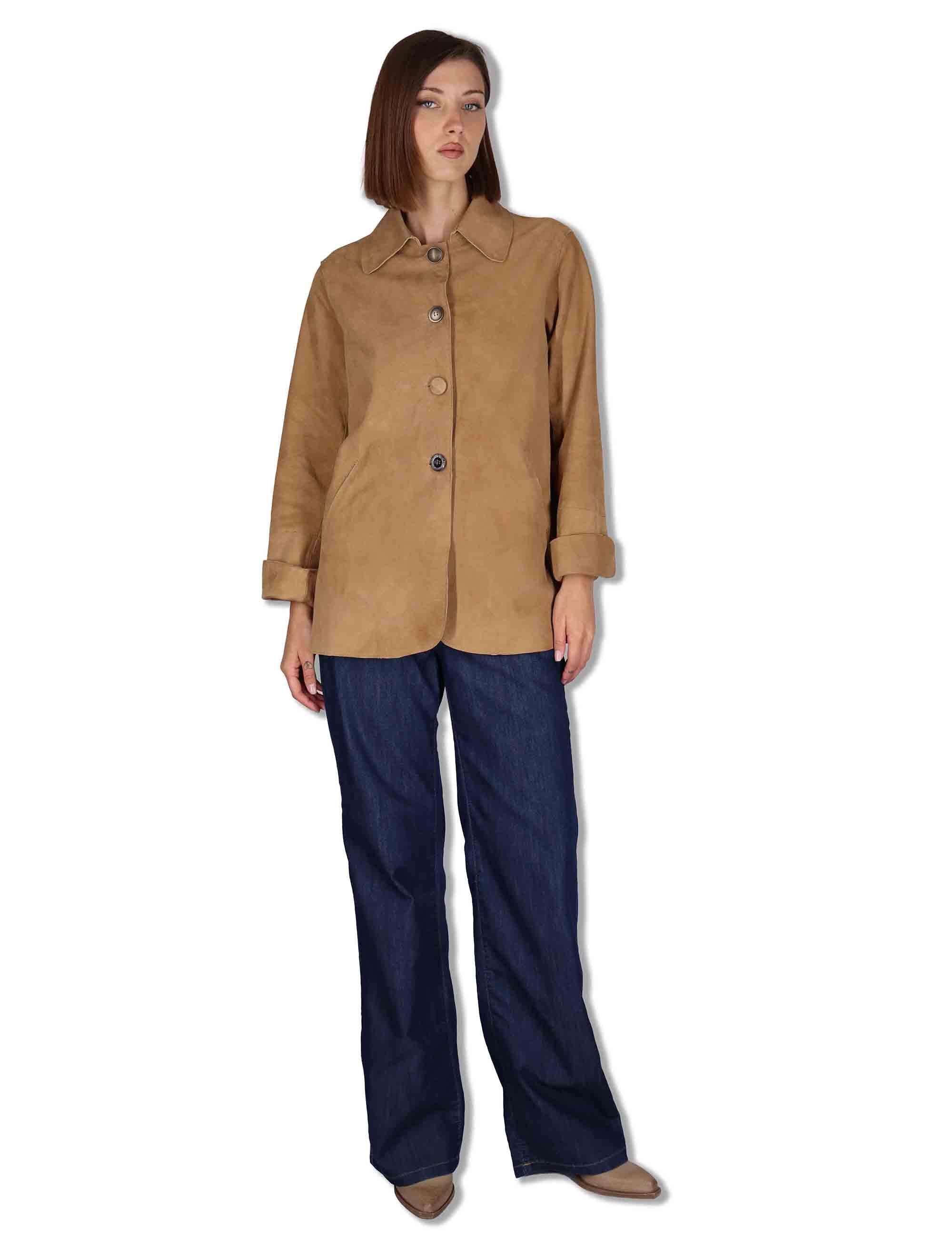 Giacche donna in camoscio cammello con bottoni gioiello SP2427 013 Spatarella 