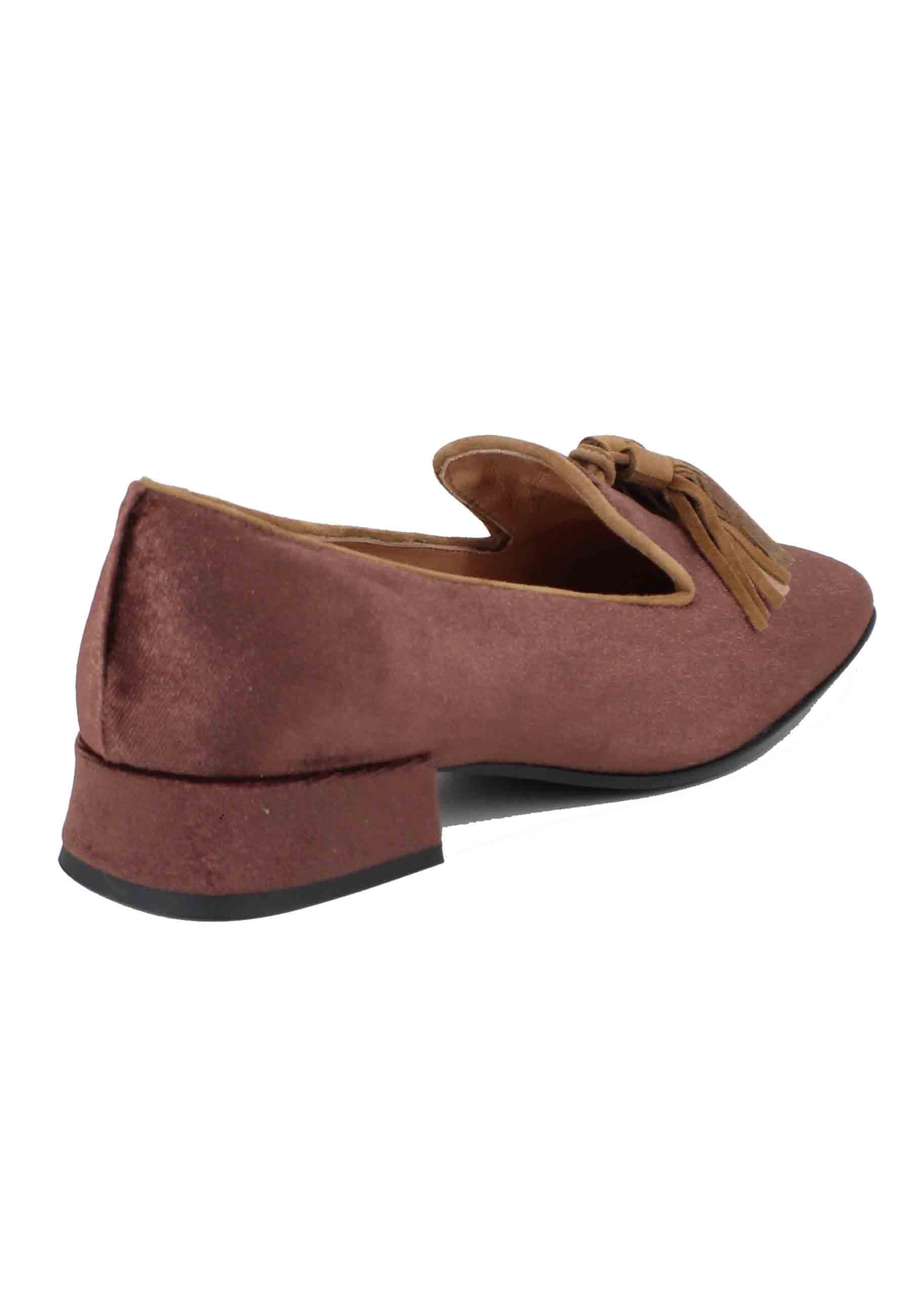 Mocassini donna in velluto marrone con nappine SPK2600 012 Spatarella 