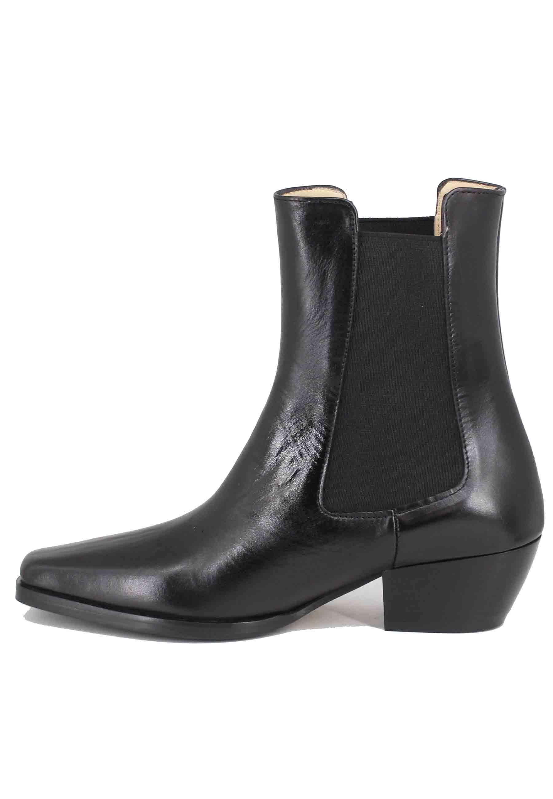 Stivaletti chelsea boot donna in pelle nera punta quadra BT1695/C 2 L'Arianna 
