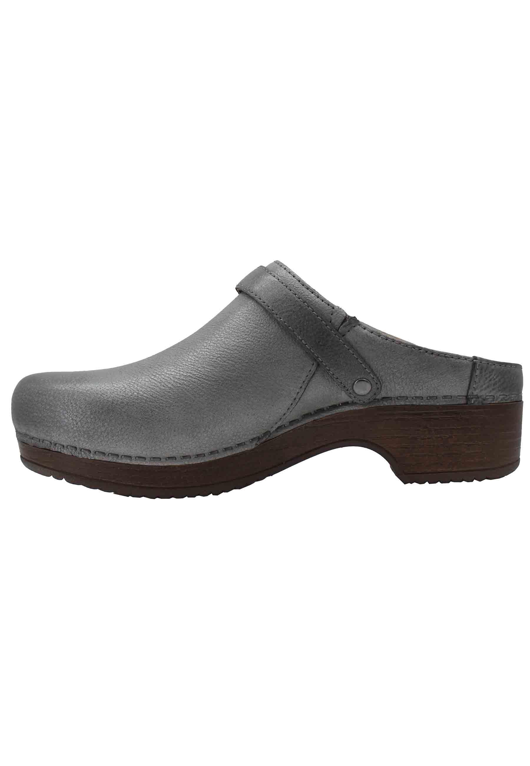 Mule donna in pelle laminata grigia con fibbietta laterale e sottopiede imbottito BERRY 9421-801600 Dansko 