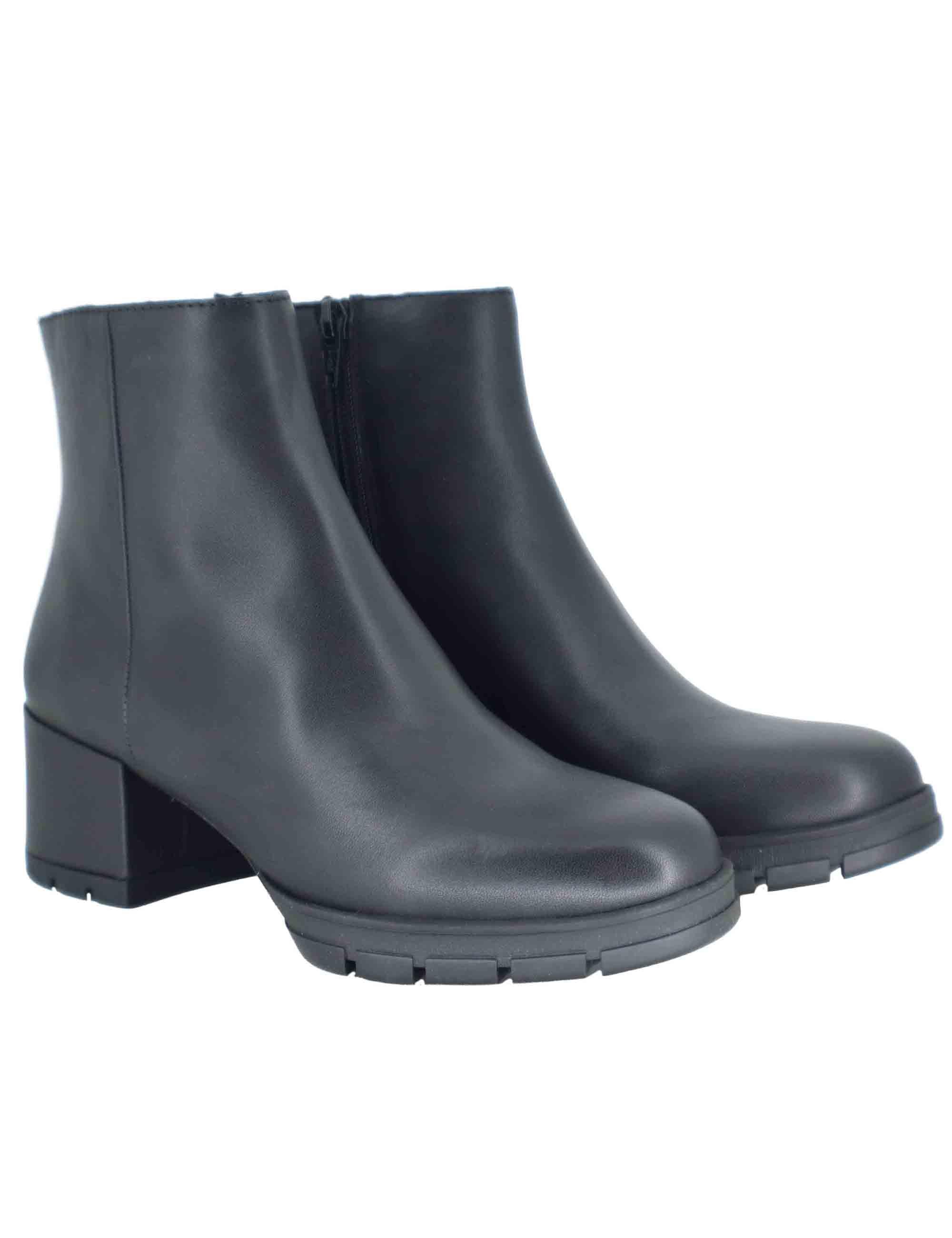 Stivaletti donna in pelle nera con tacco basso JAYDI STT BLACK Unisa 