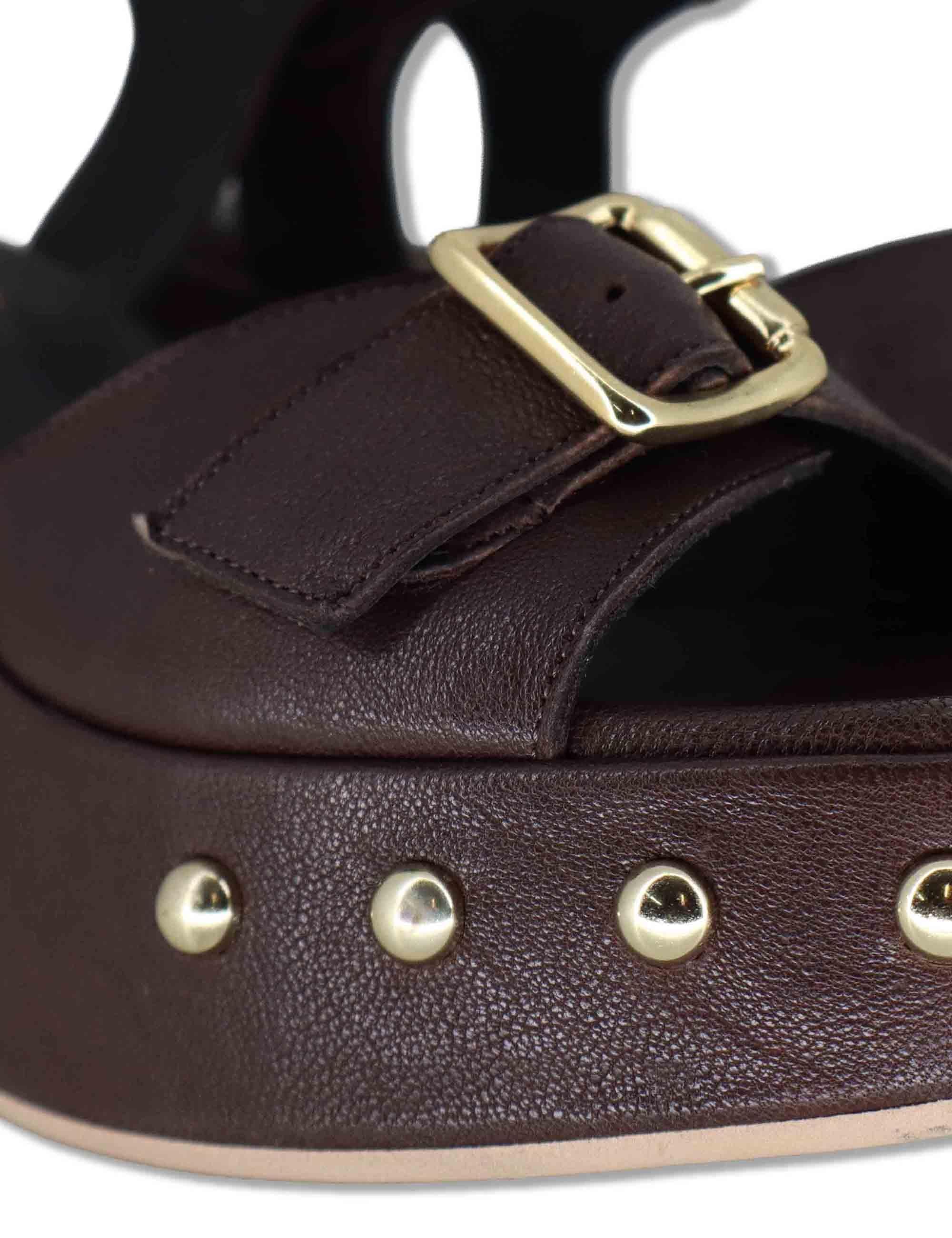 Sandali donna in pelle marrone con cinturino e zeppa alta con borchie e fibbie HILTON24100 014 Tattoo 