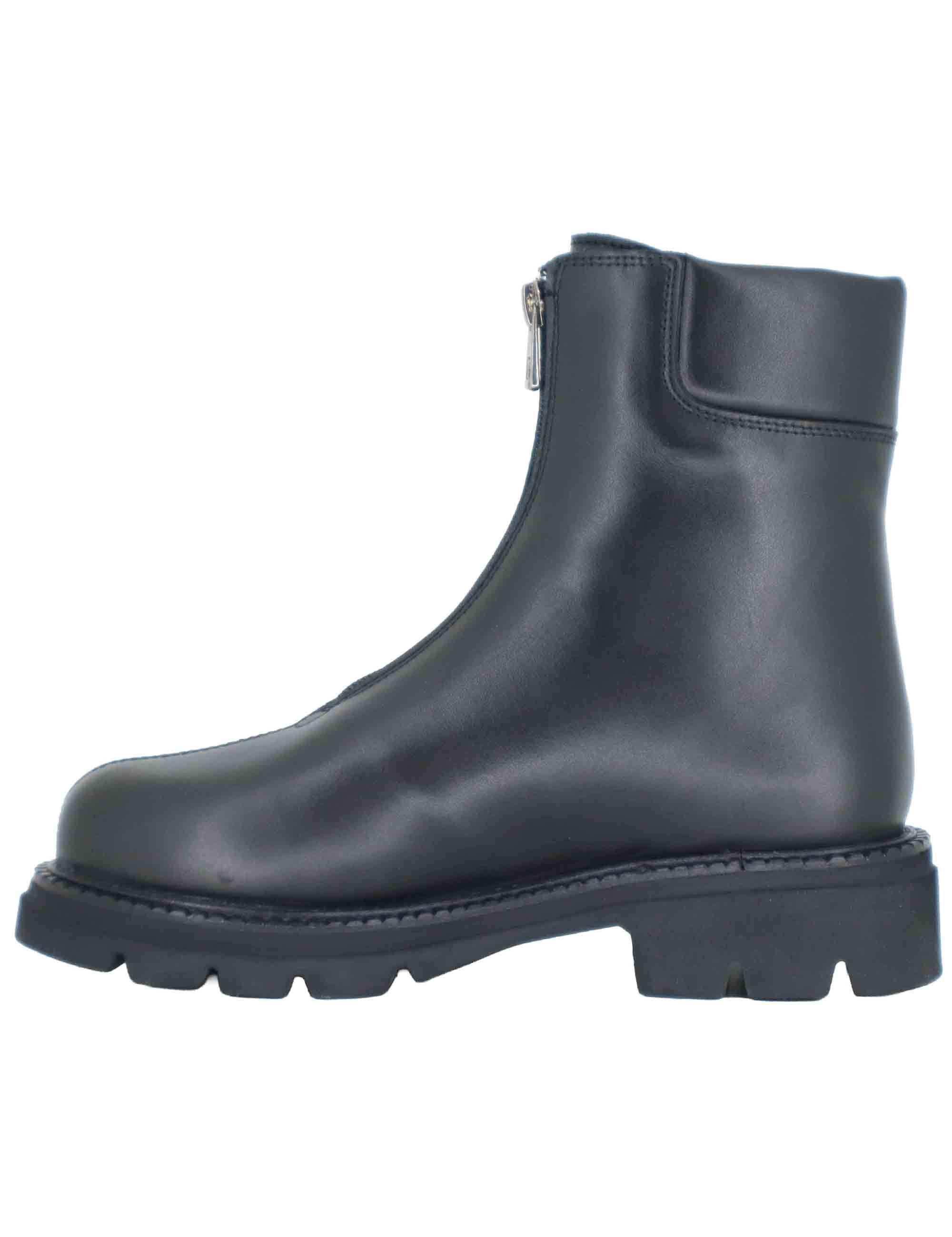 Stivaletti anfibi donna in pelle nera con zip frontale e suola in gomma SP56399 001 Spatarella 